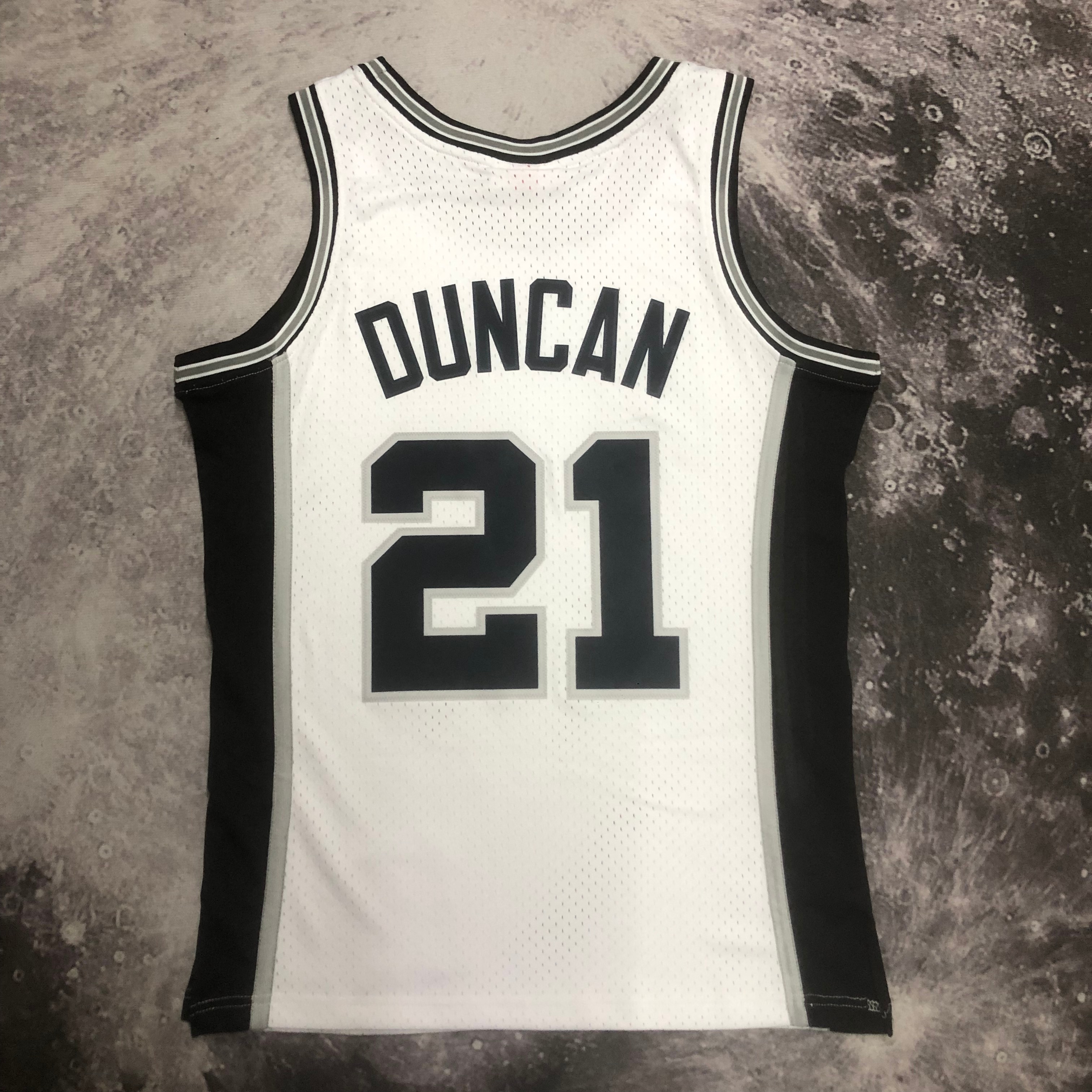 NBA Men 98-99 San Antonio Spurs White #21 DUNCAN Classics Swingman Jersey - leoleo123123