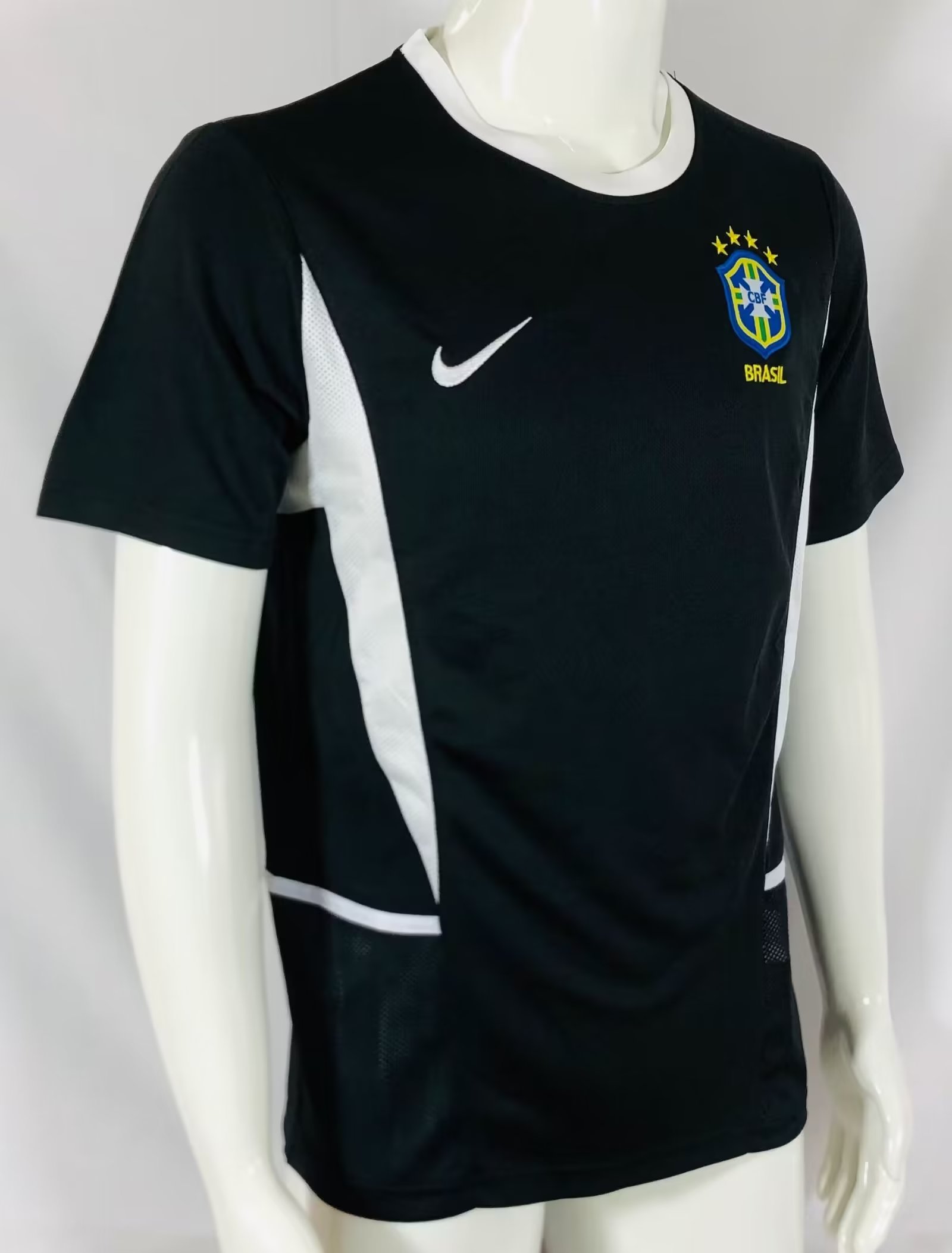 2002 Brazil Goalkeeper Black Retro Jersey - leoleo123123