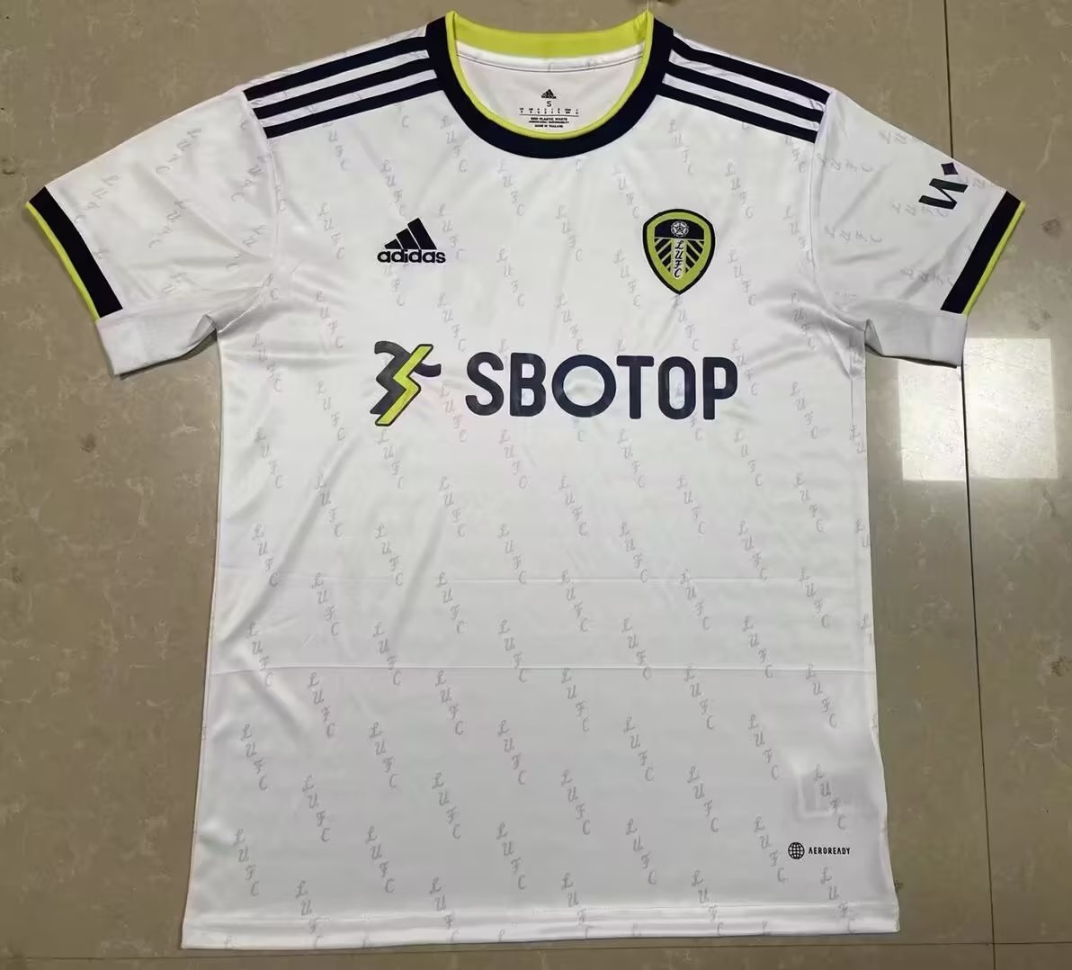 22/23 Leeds United F.C Home Jersey Fans Version Thai Quality - leoleo123123