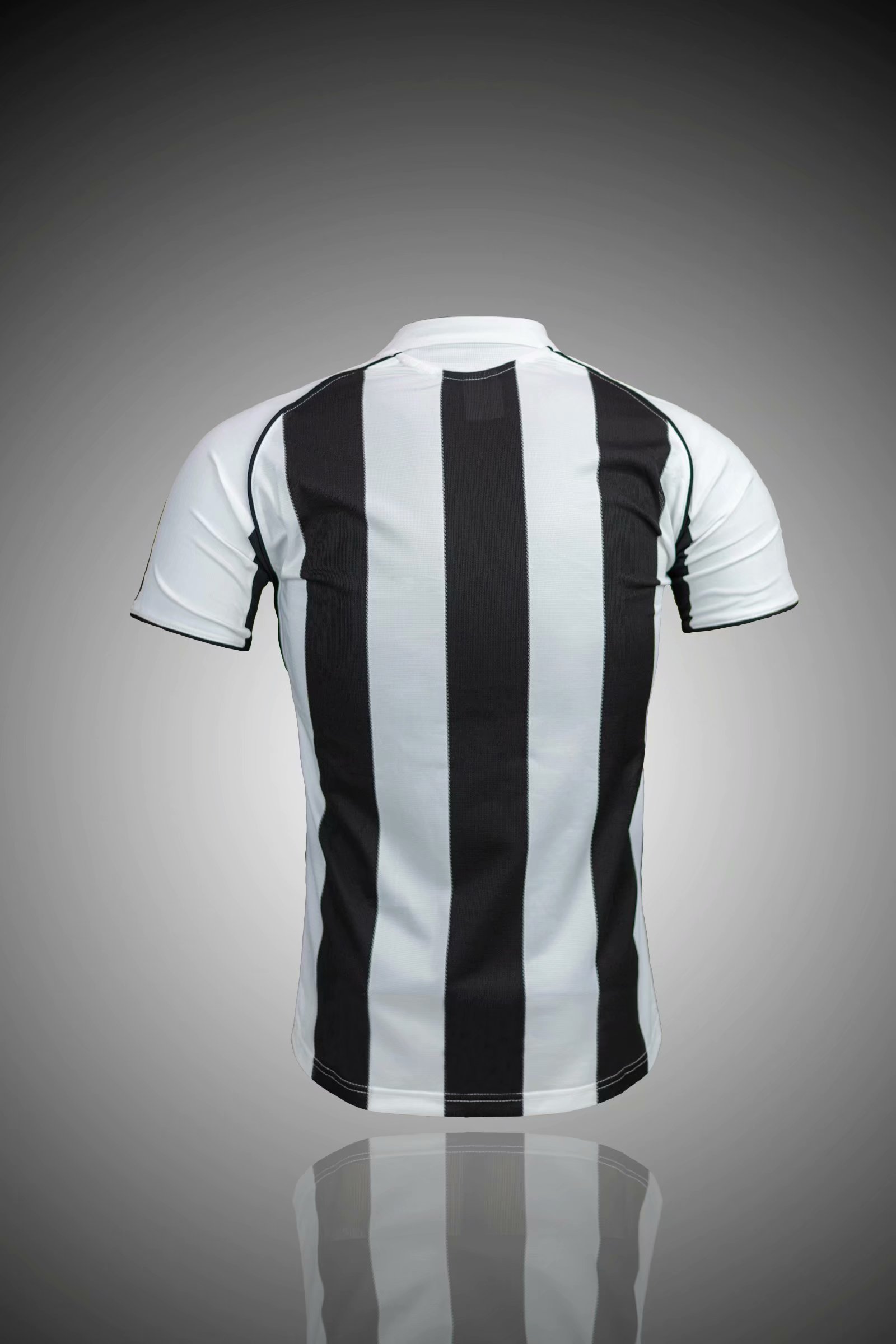 05-06 Newcastle Home Retro Jersey - leoleo123123