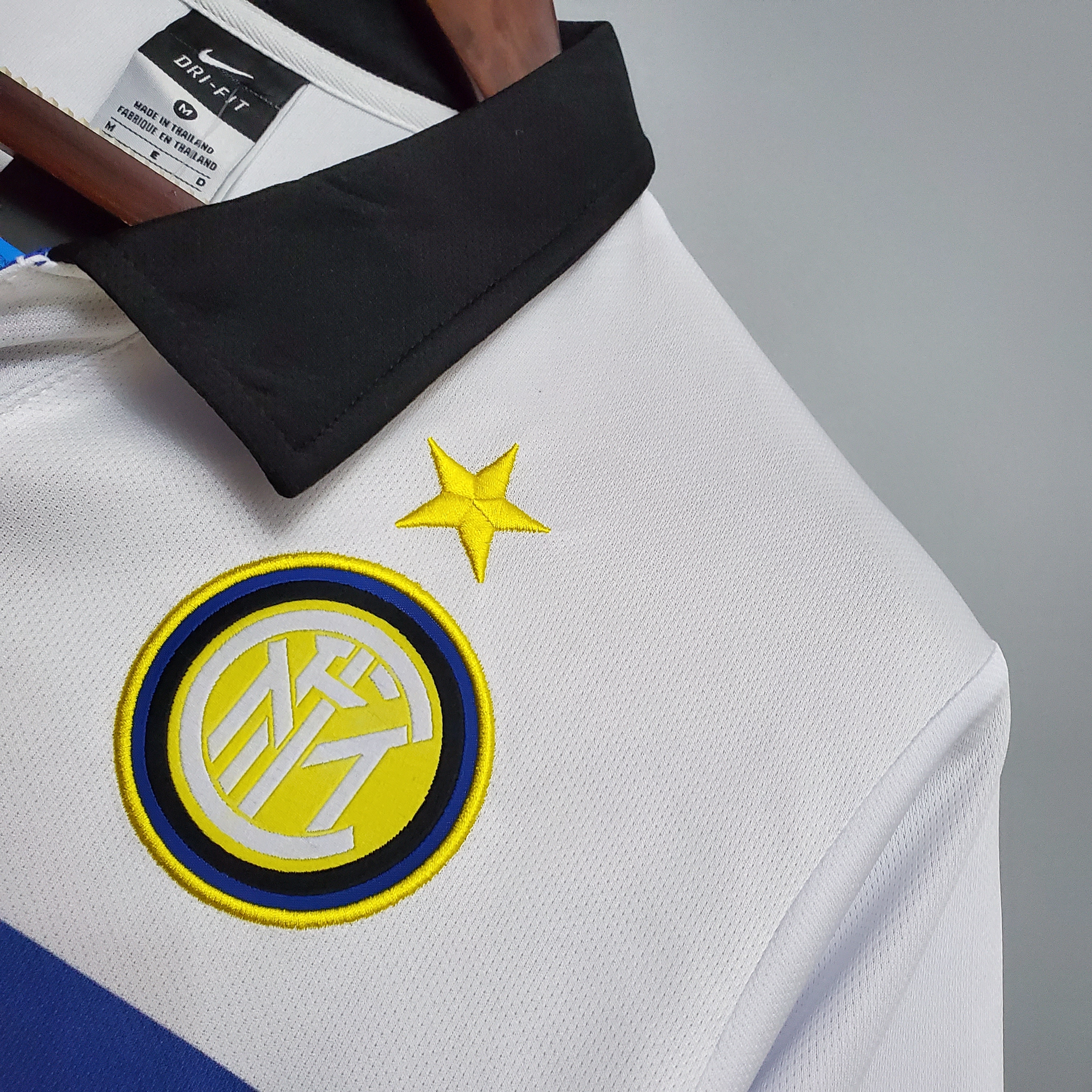 98-99 Inter Milan Away Retro Jersye - leoleo123123