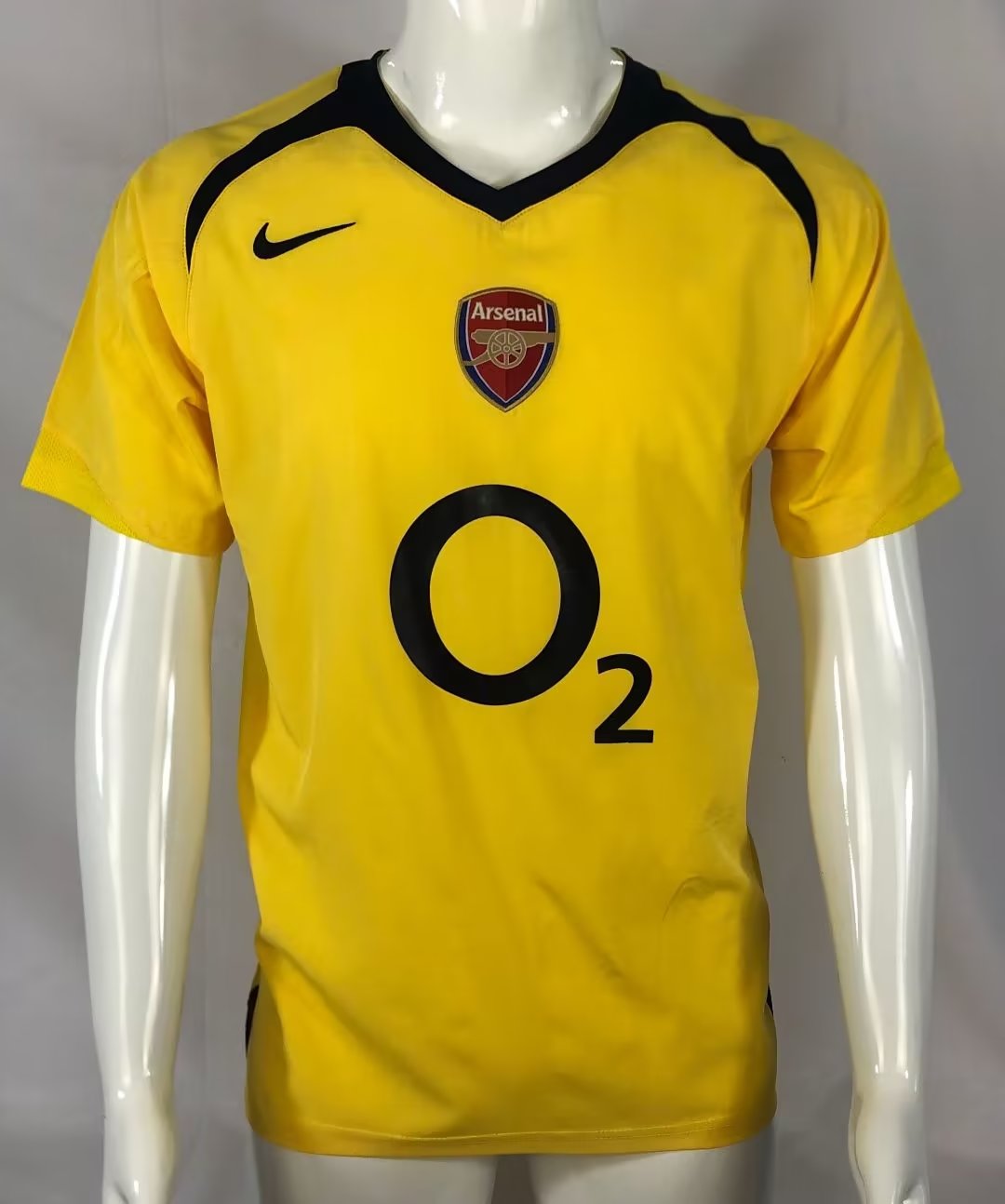 05/06 Arsenal Away Retro Jersey - leoleo123123