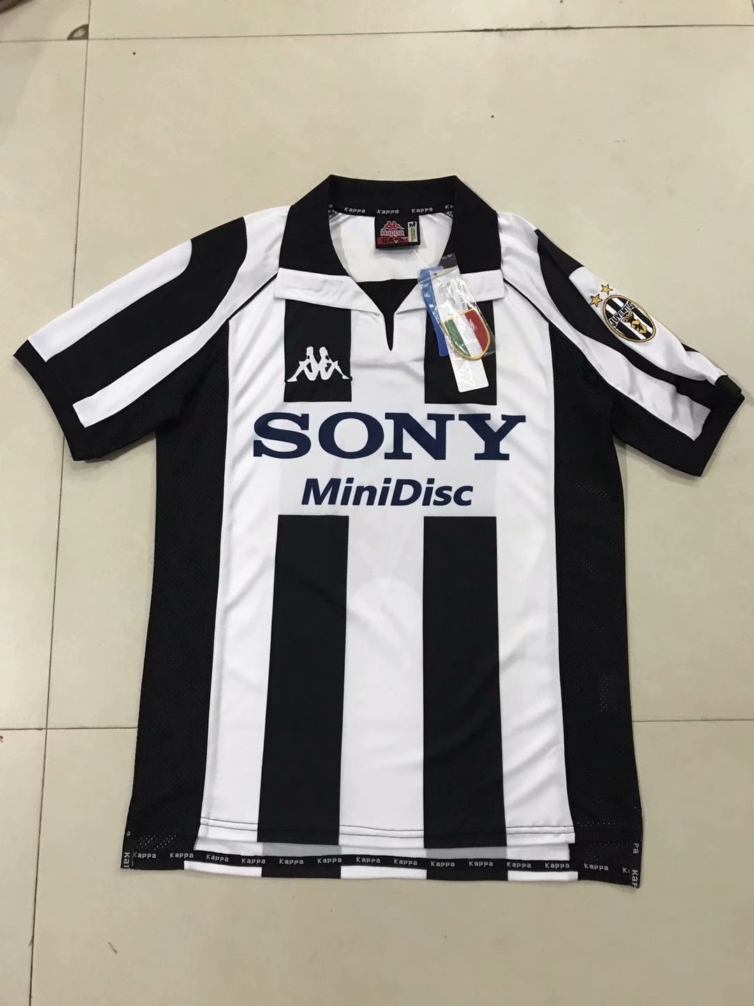 97-98 Juventus Home Retro Jersey - leoleo123123