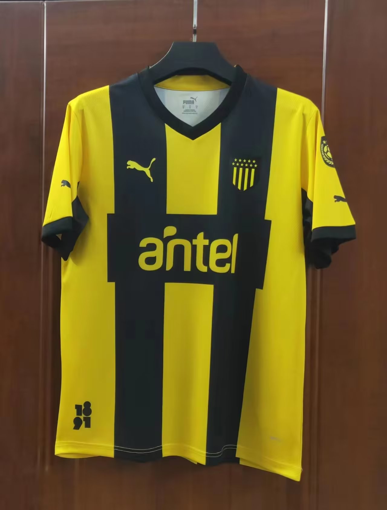 23/24 Penarol Home Soccer Jersey Thai Quality - leoleo123123