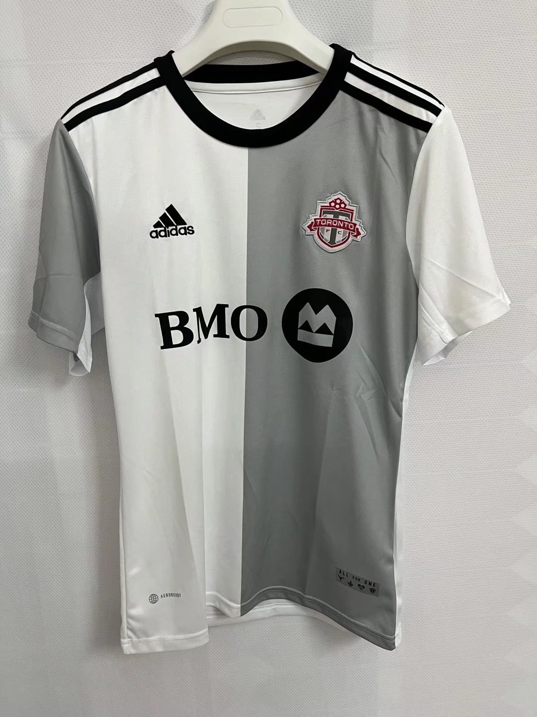 22/23 Toronto FC Home Jersey Fans Version 1:1 Quality - leoleo123123