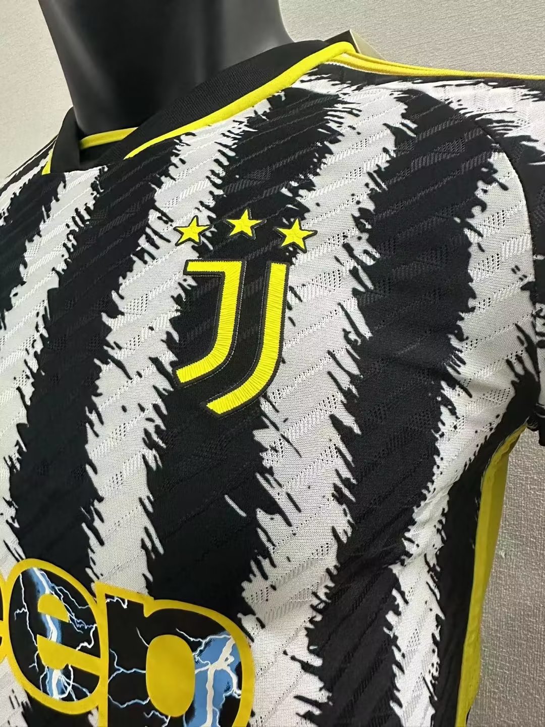 23/24 Juventus Home Jersey Player Version 1:1 Quality - leoleo123123