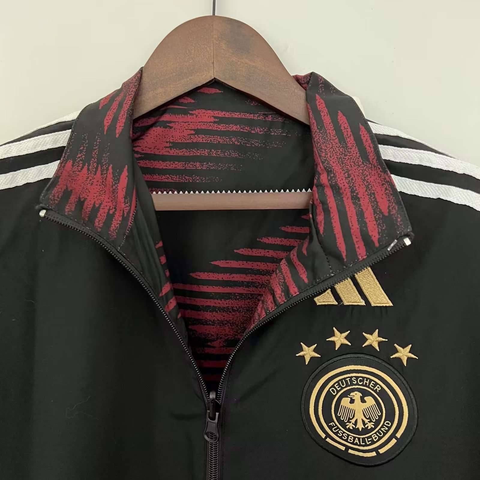 22/23 Germany Windbreaker Jacket Thai Quality - leoleo123123