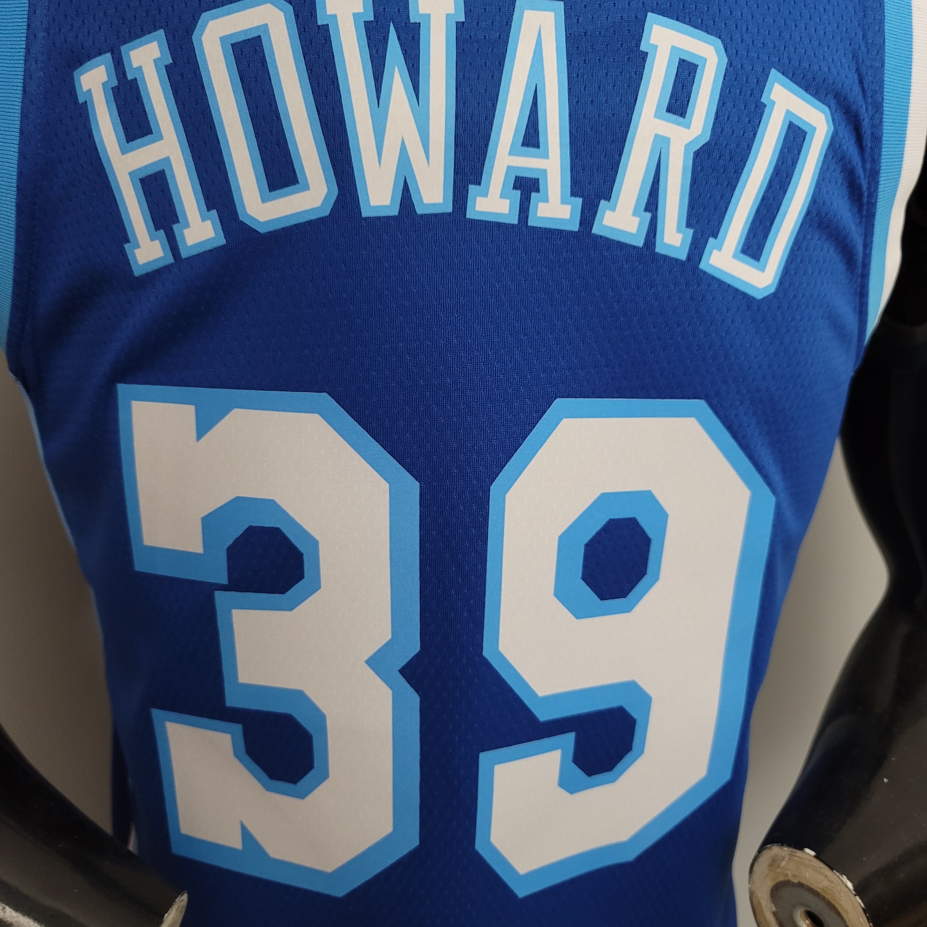 NBA Men Los Angeles Lakers Retro in Latin #39 HOWARD Blue Round Neck Jersey High Quality Name and Number Print - leoleo123123