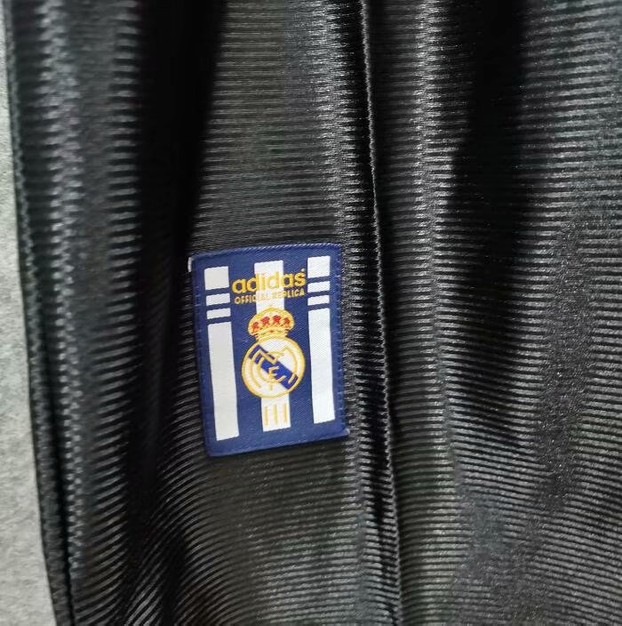 98-00 Real Madrid Away Retro Jersey - leoleo123123