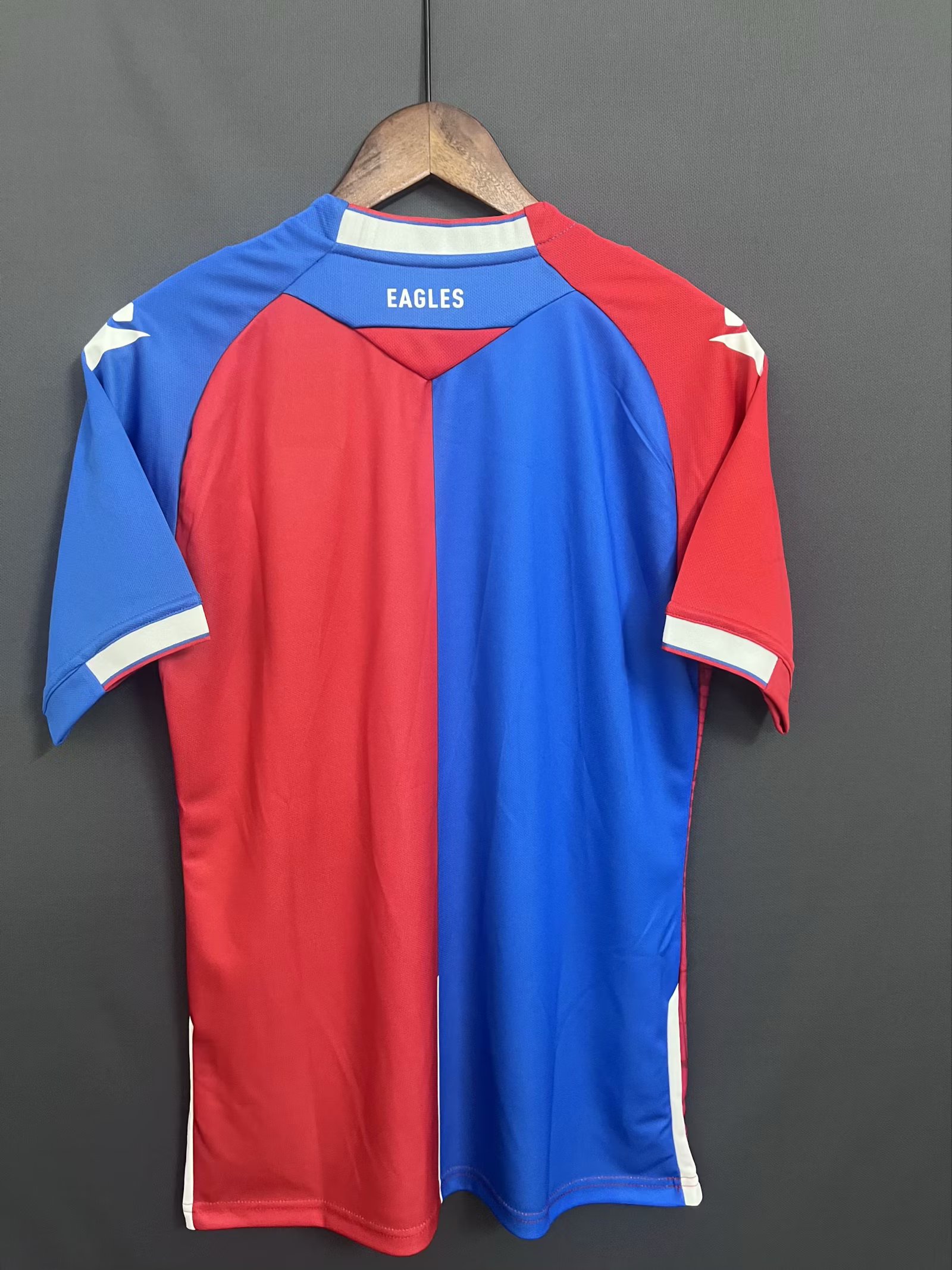 23/24 Crystal Palace Home Jersey Thai Quality - leoleo123123