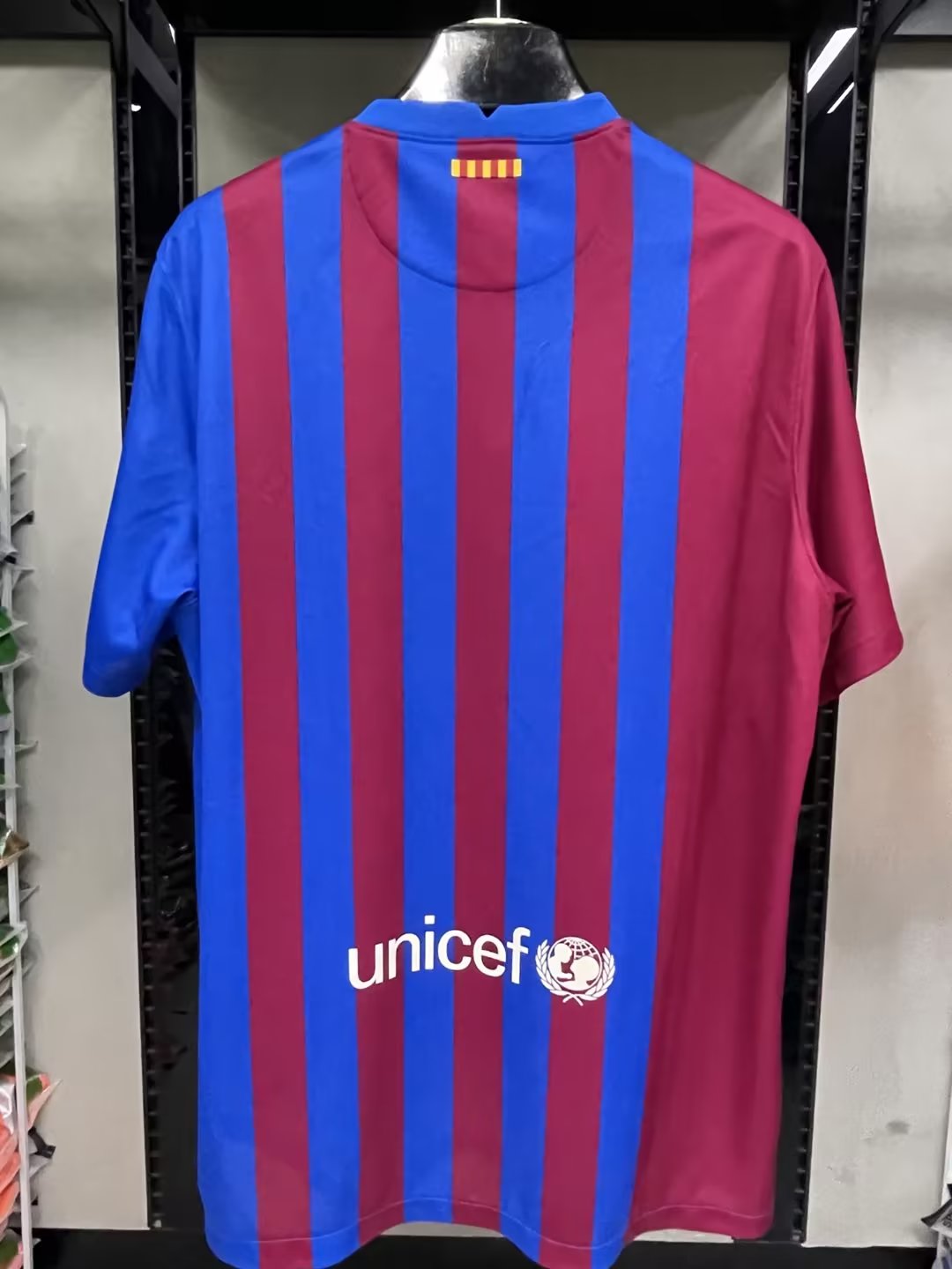 21/22 Barcelona Home Jersey 1:1 Quality Fan Version - leoleo123123
