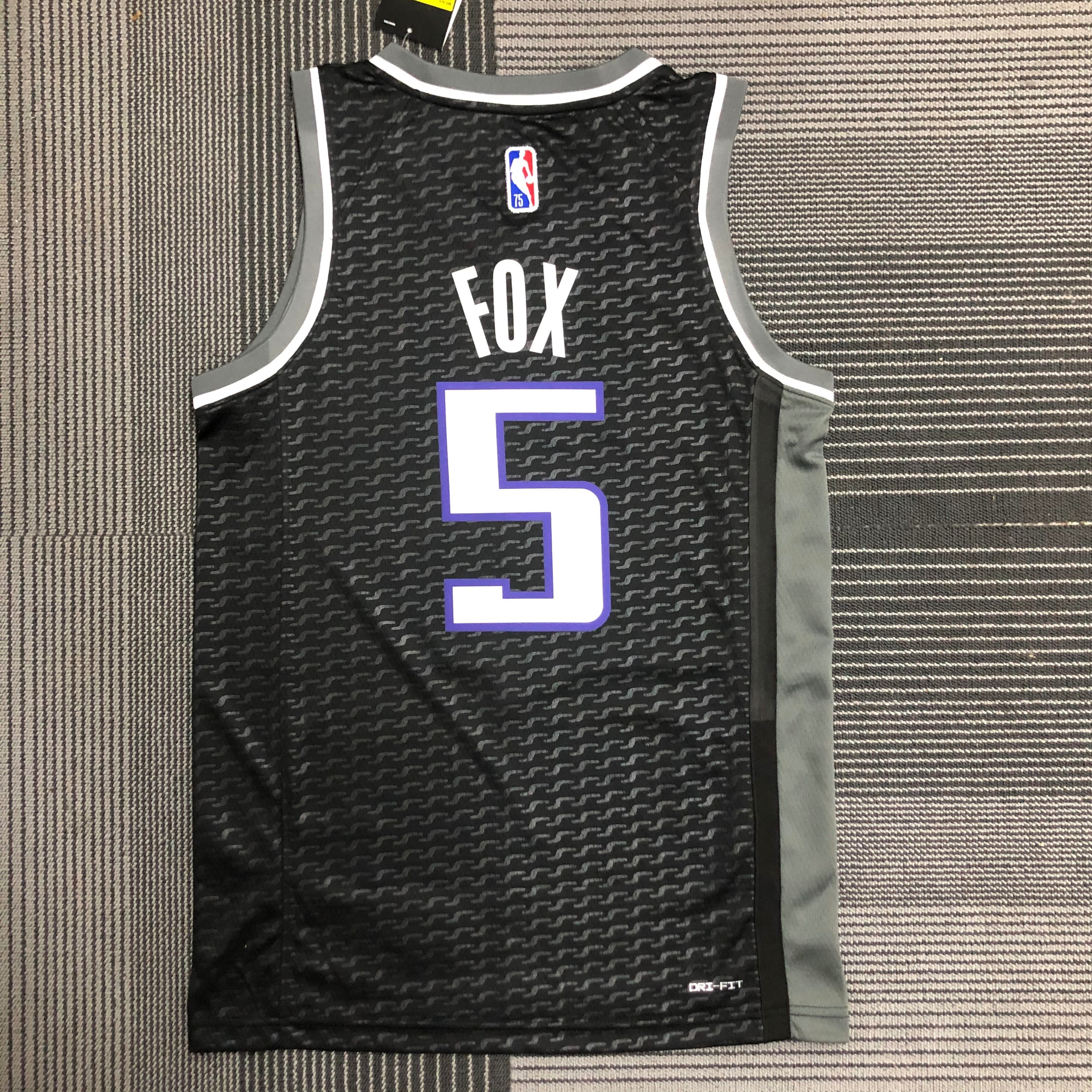 NBA Jordan Logo Sacramento Kings Black #5 FOX Jersey High Quality Name and Number Print - leoleo123123