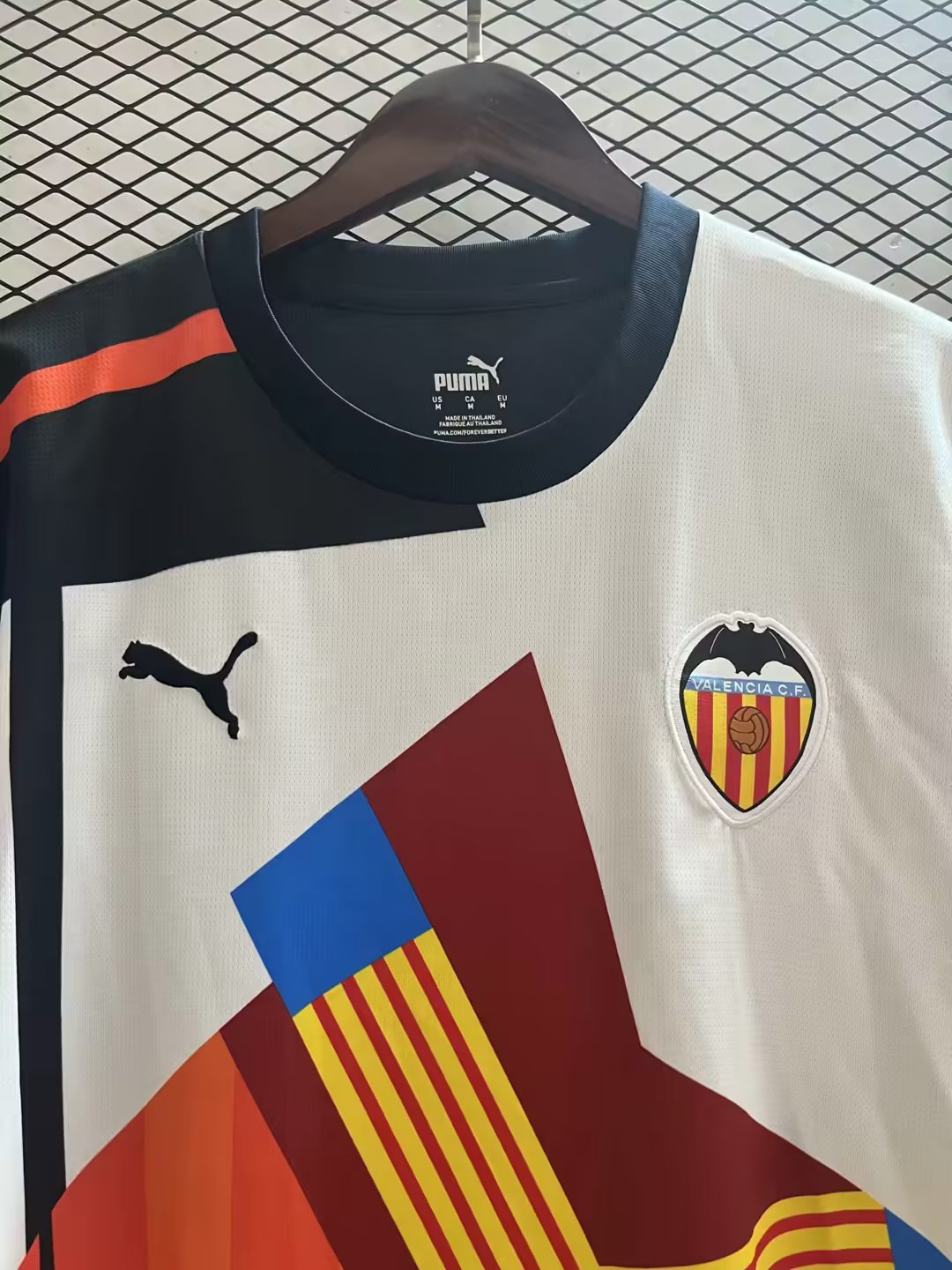 23/24 Valencia Apecial Jersey Thai Quality Fan Version - leoleo123123