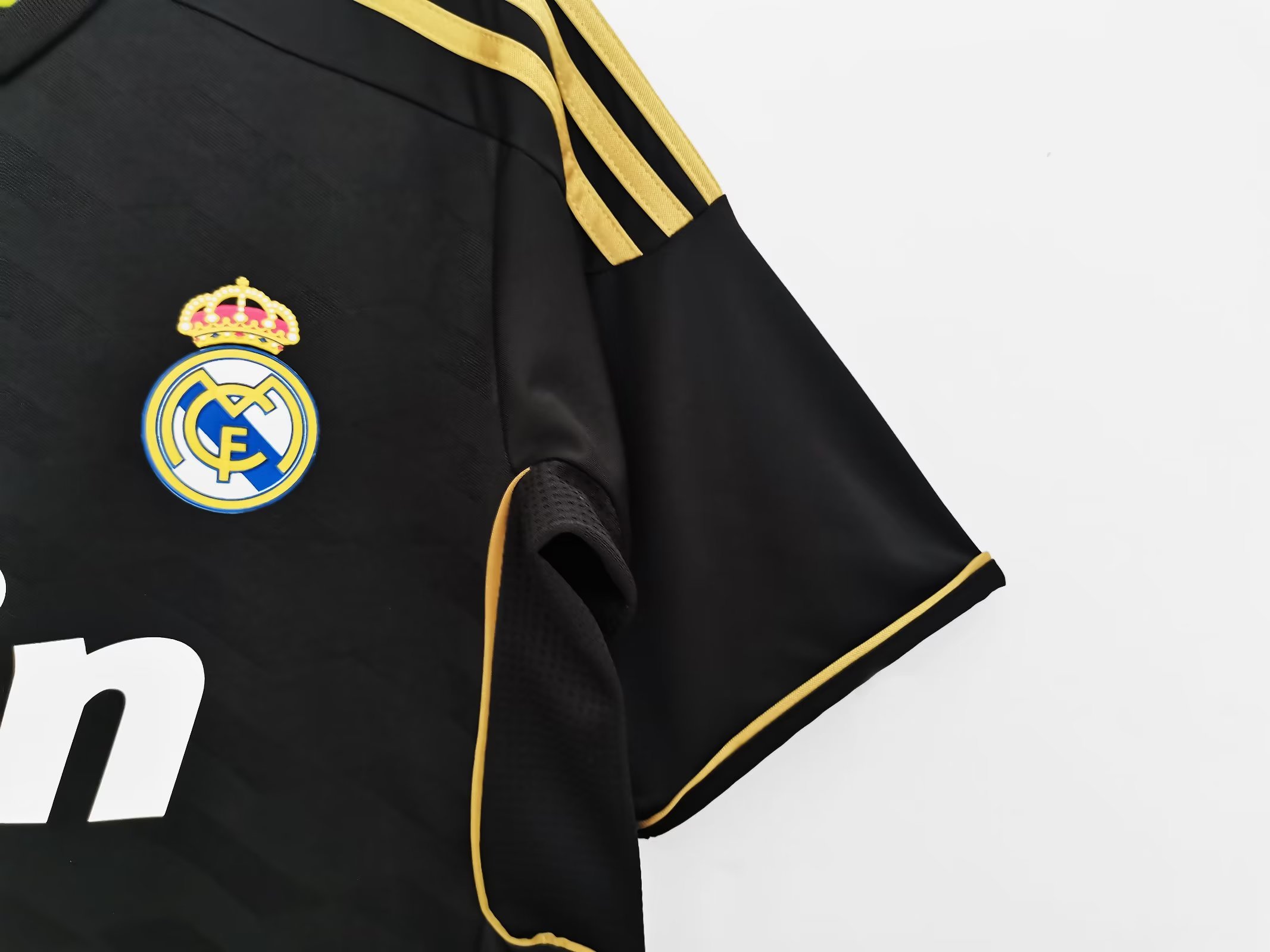 11/12 Real Madrid Away Retro Jersey - leoleo123123
