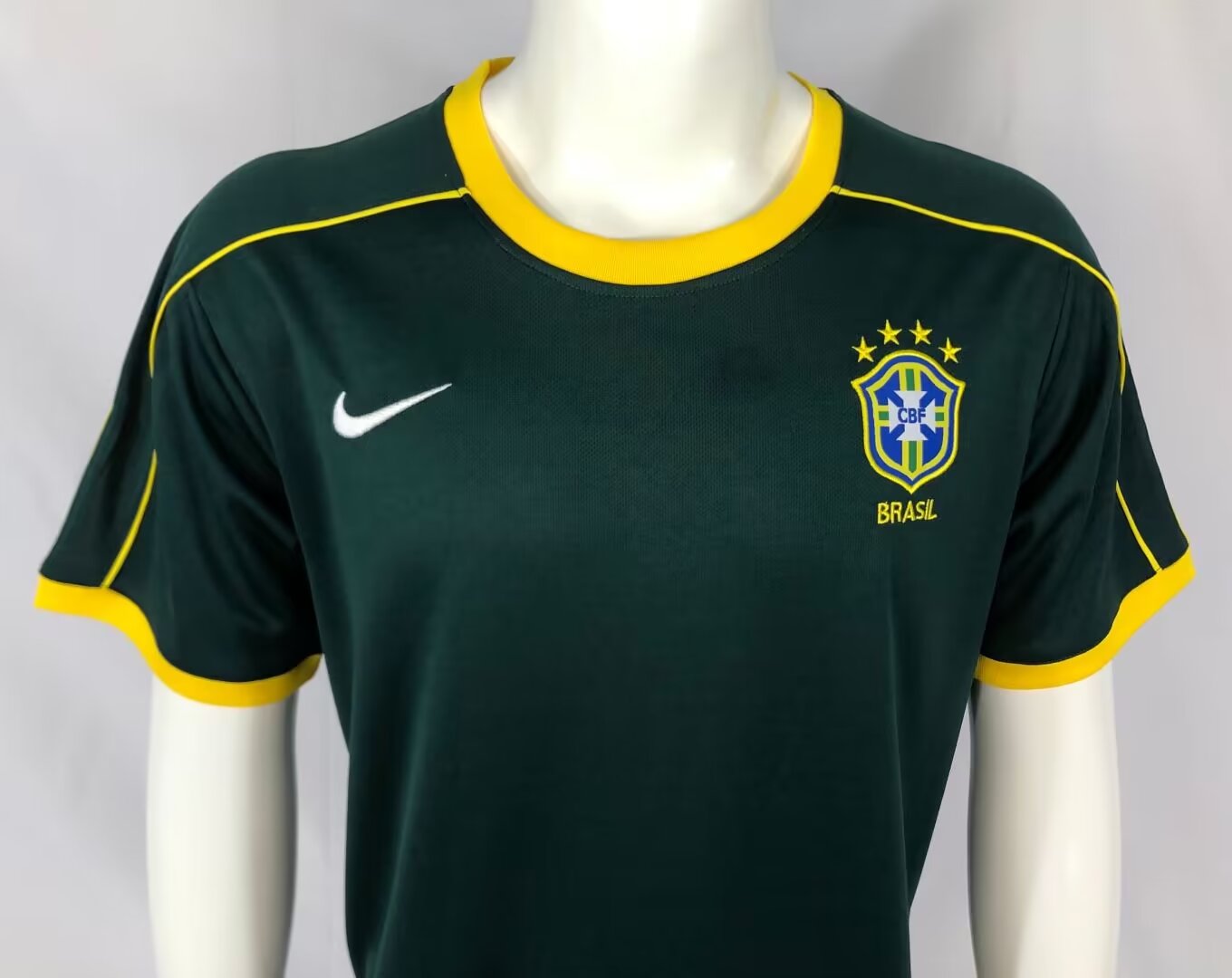 1998 Brazil Goalkeeper Retro Jersey - leoleo123123