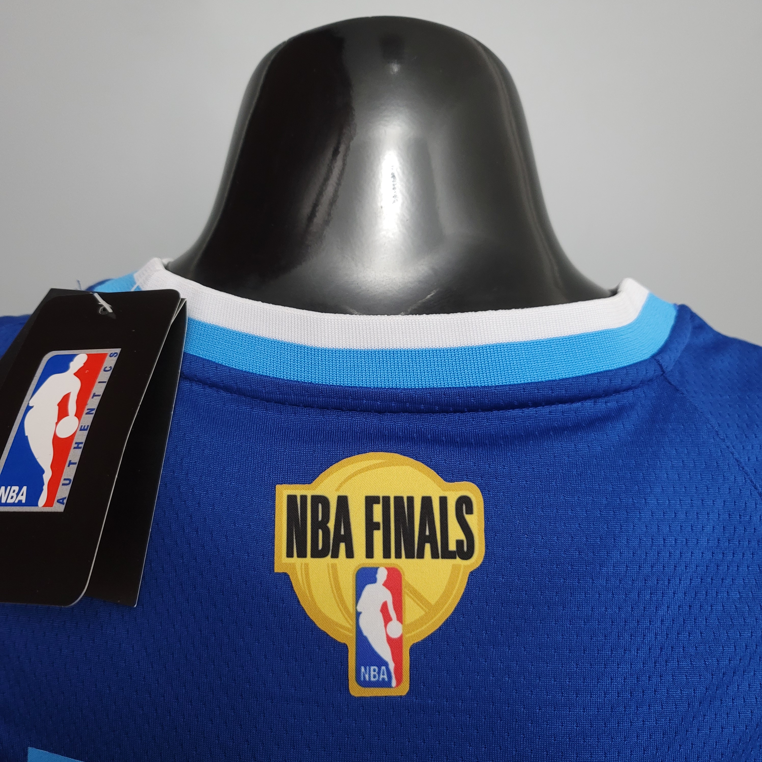 NBA Finals Men Los Angeles Lakers Retro in Latin #3 DAVIS Blue Round Neck Jersey High Quality Name and Number Print - leoleo123123