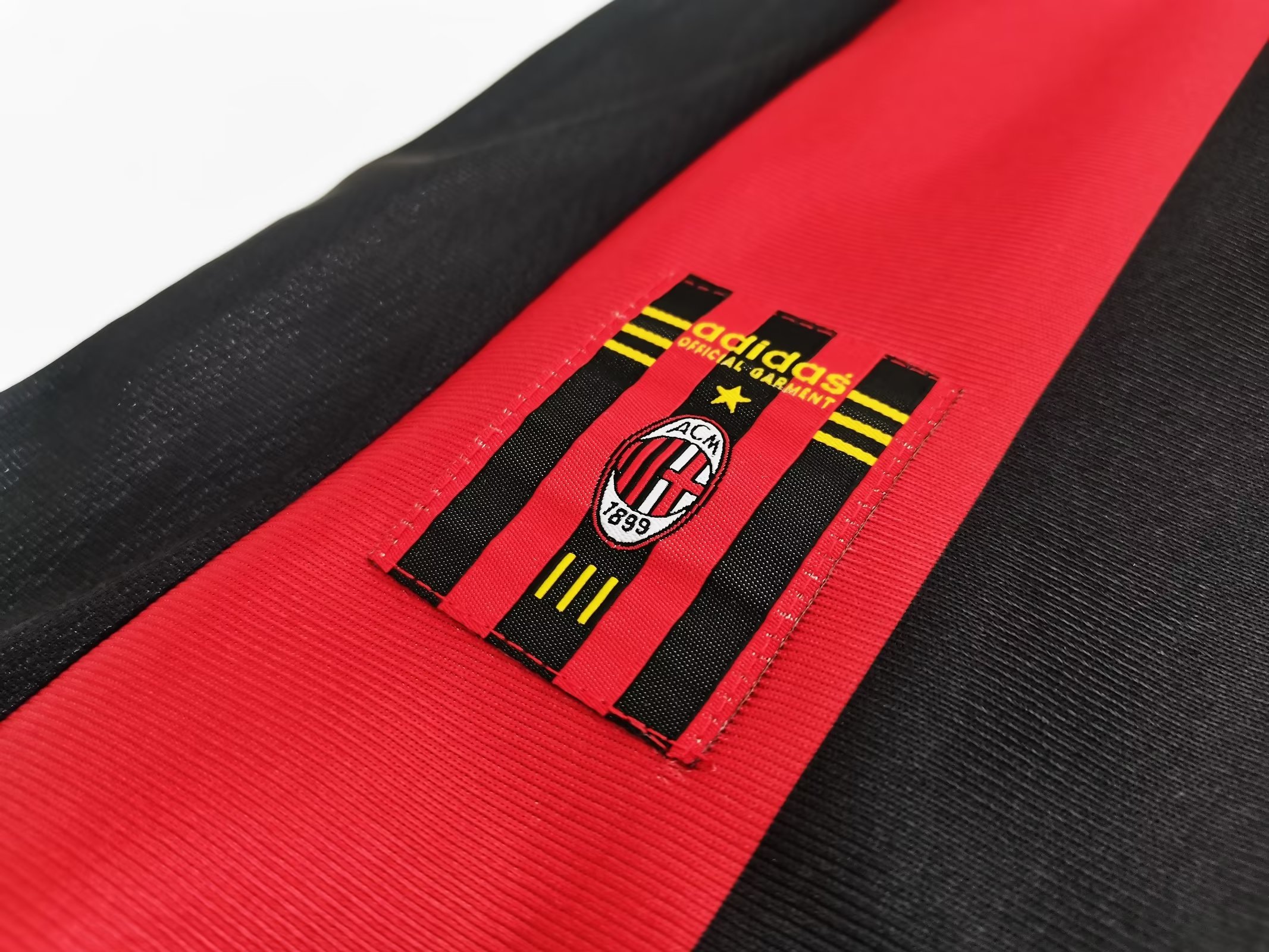 98/99 AC Milan Home Retro Jersey - leoleo123123