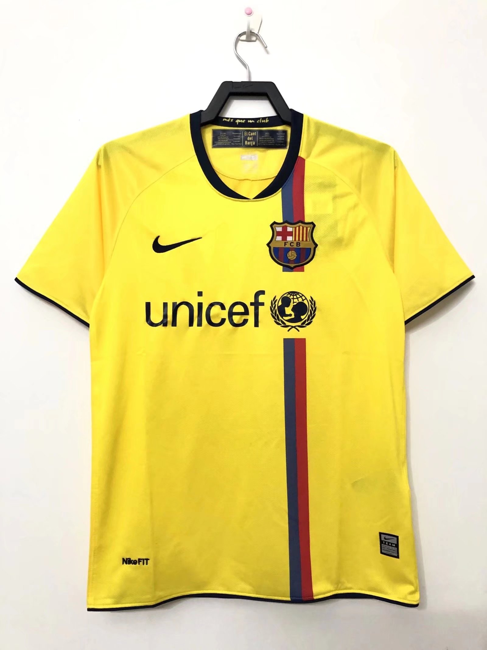 08/09 Barcelona Away Retro Jersey - leoleo123123
