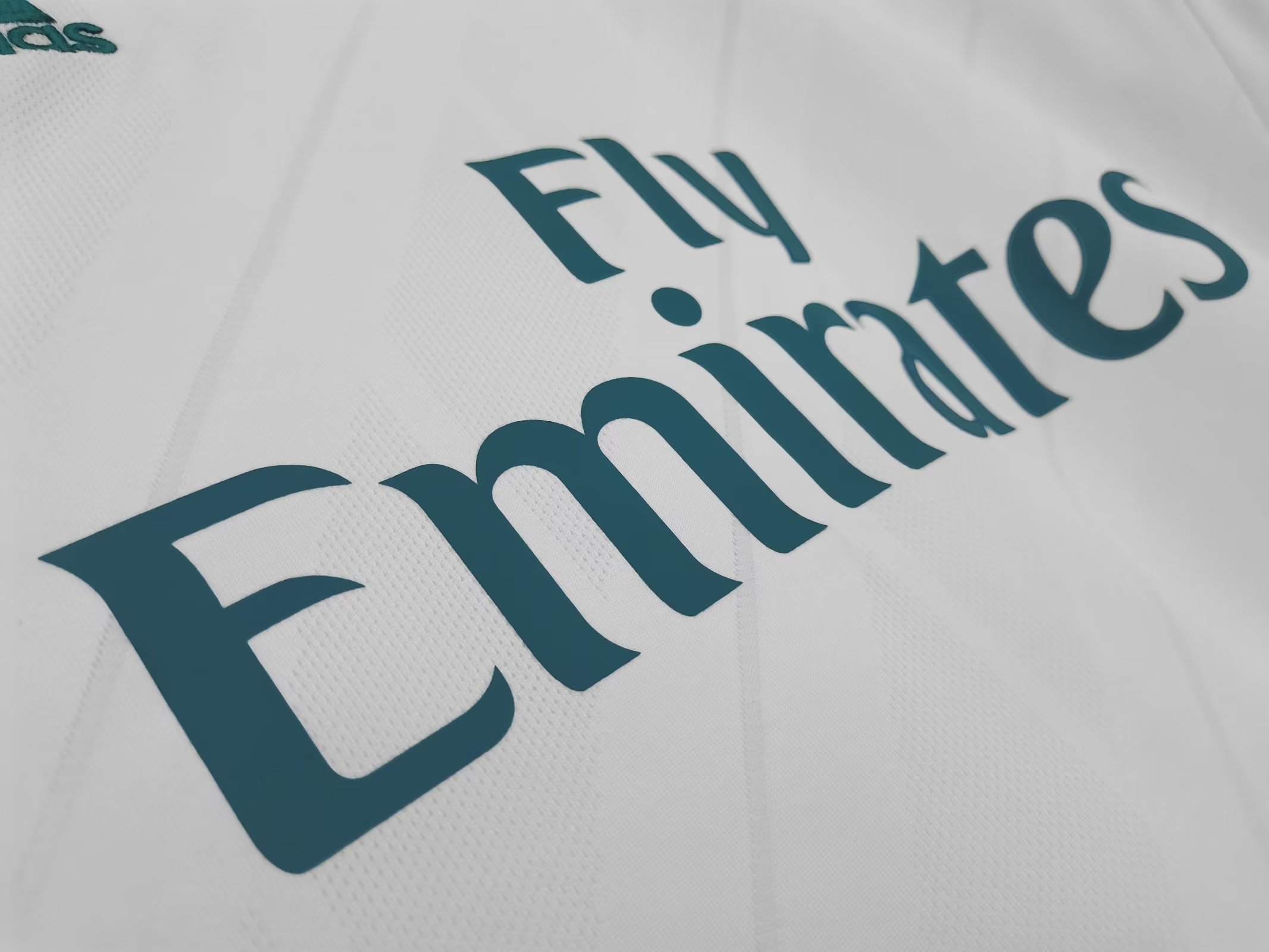 17/18 Real Madrid Home Retro Jersey Long Sleeve - leoleo123123