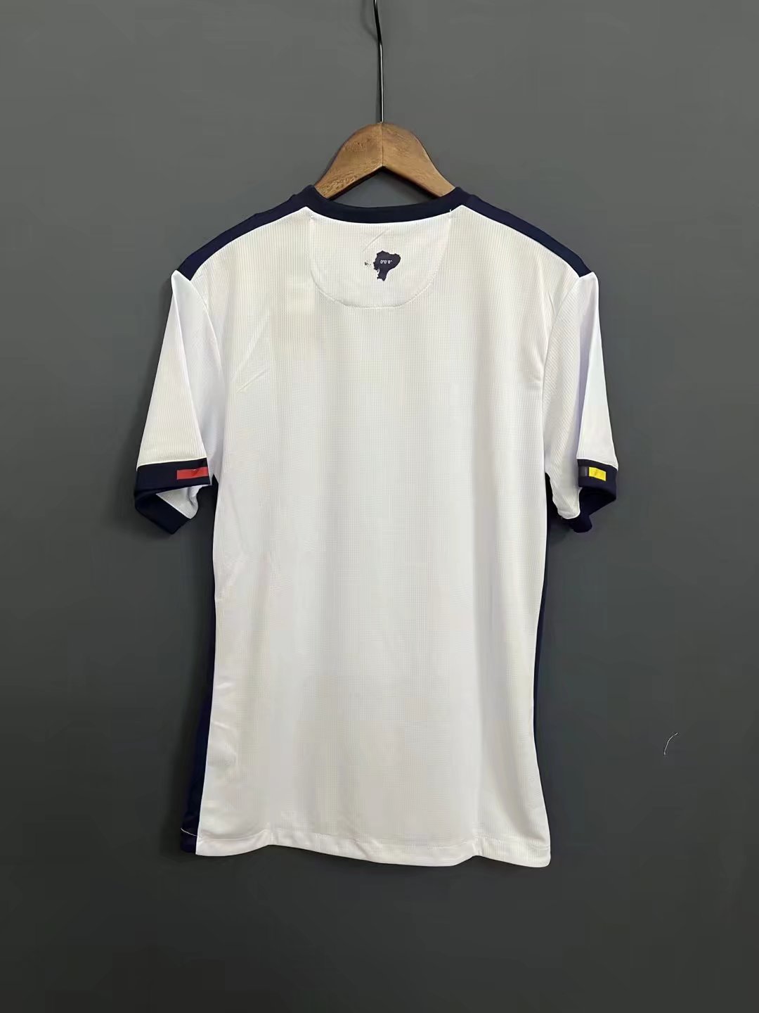 22/23 Ecuador Third Jersey Fans Version - leoleo123123