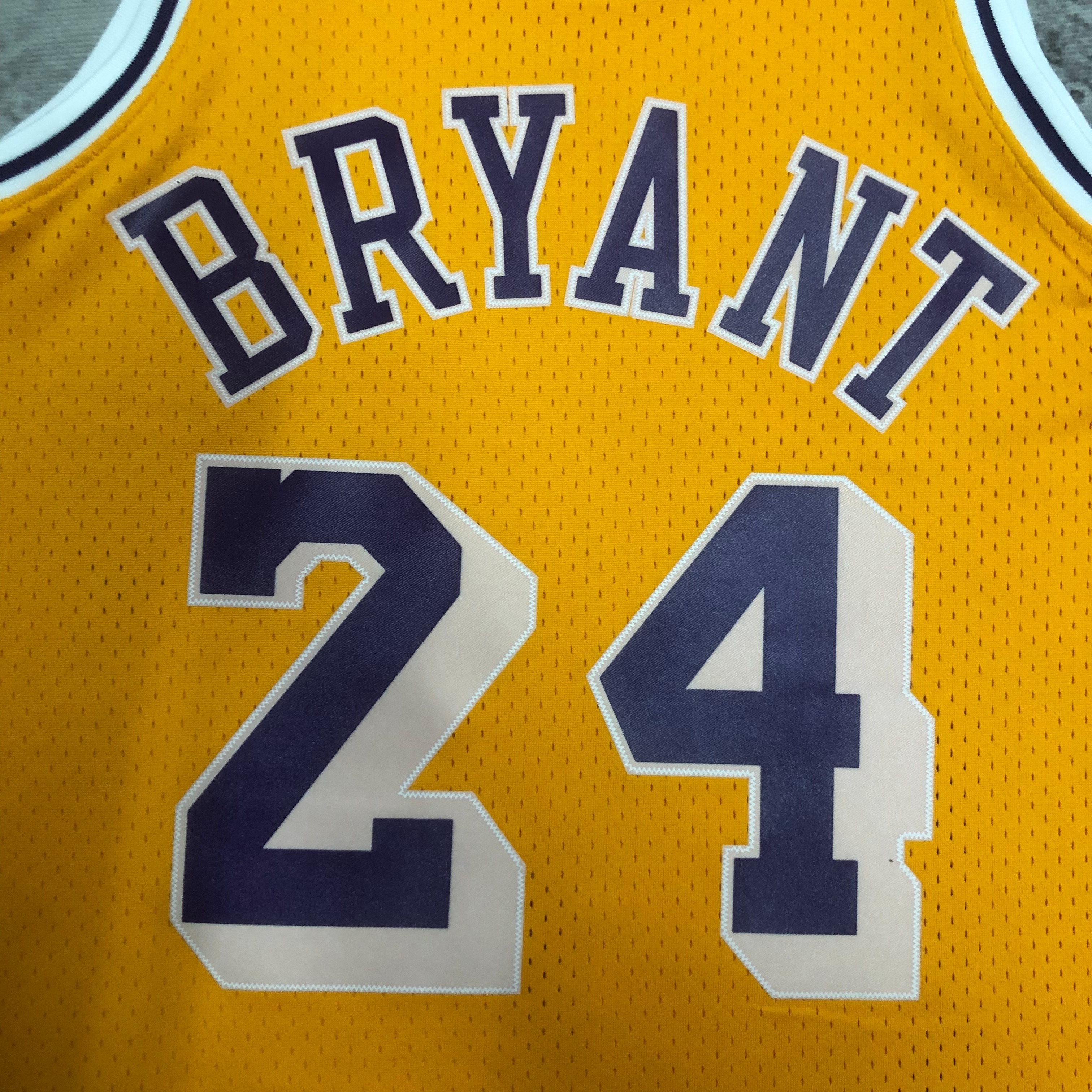 NBA Men Season 07-08 Los Angeles Lakers Yellow #24 BRYANT Jersey High Quality Name and Number Print - leoleo123123