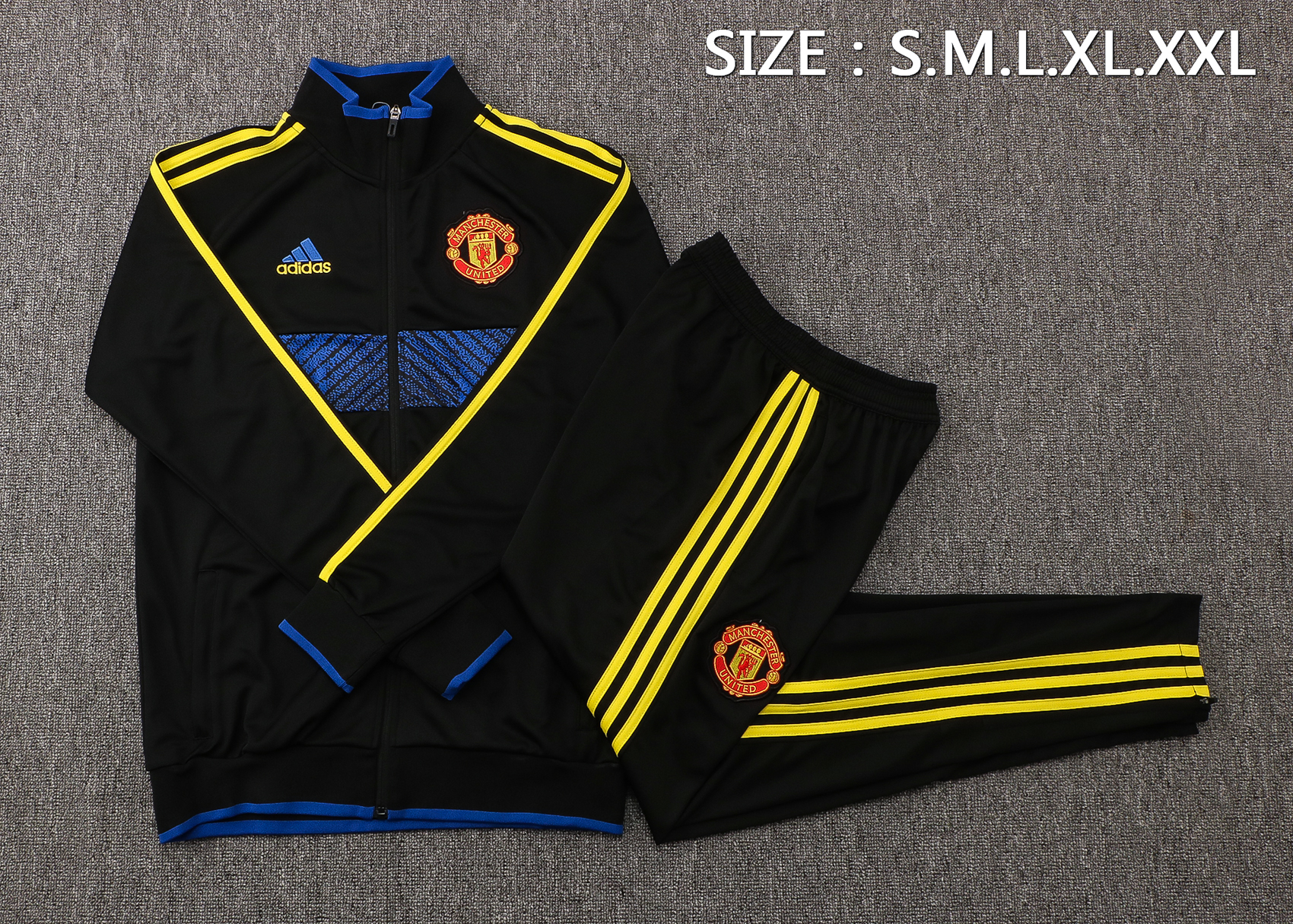 21/22 Man United Black Jacket with Blue Line Tracksuit Thai Quality - leoleo123123