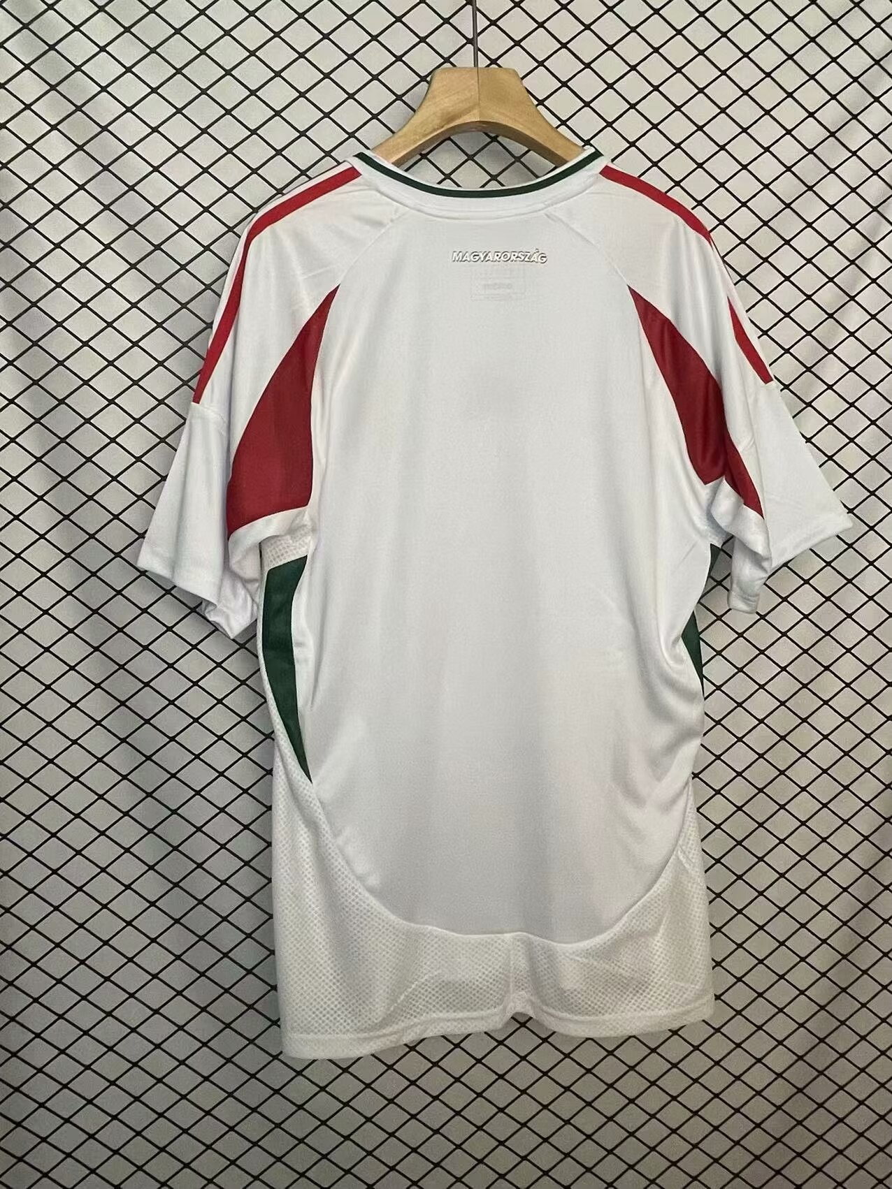 24/25 Hungary Away Soccer Jersey Fans Version - leoleo123123