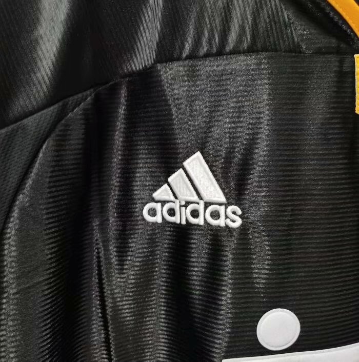 98-00 Real Madrid Away Retro Jersey - leoleo123123