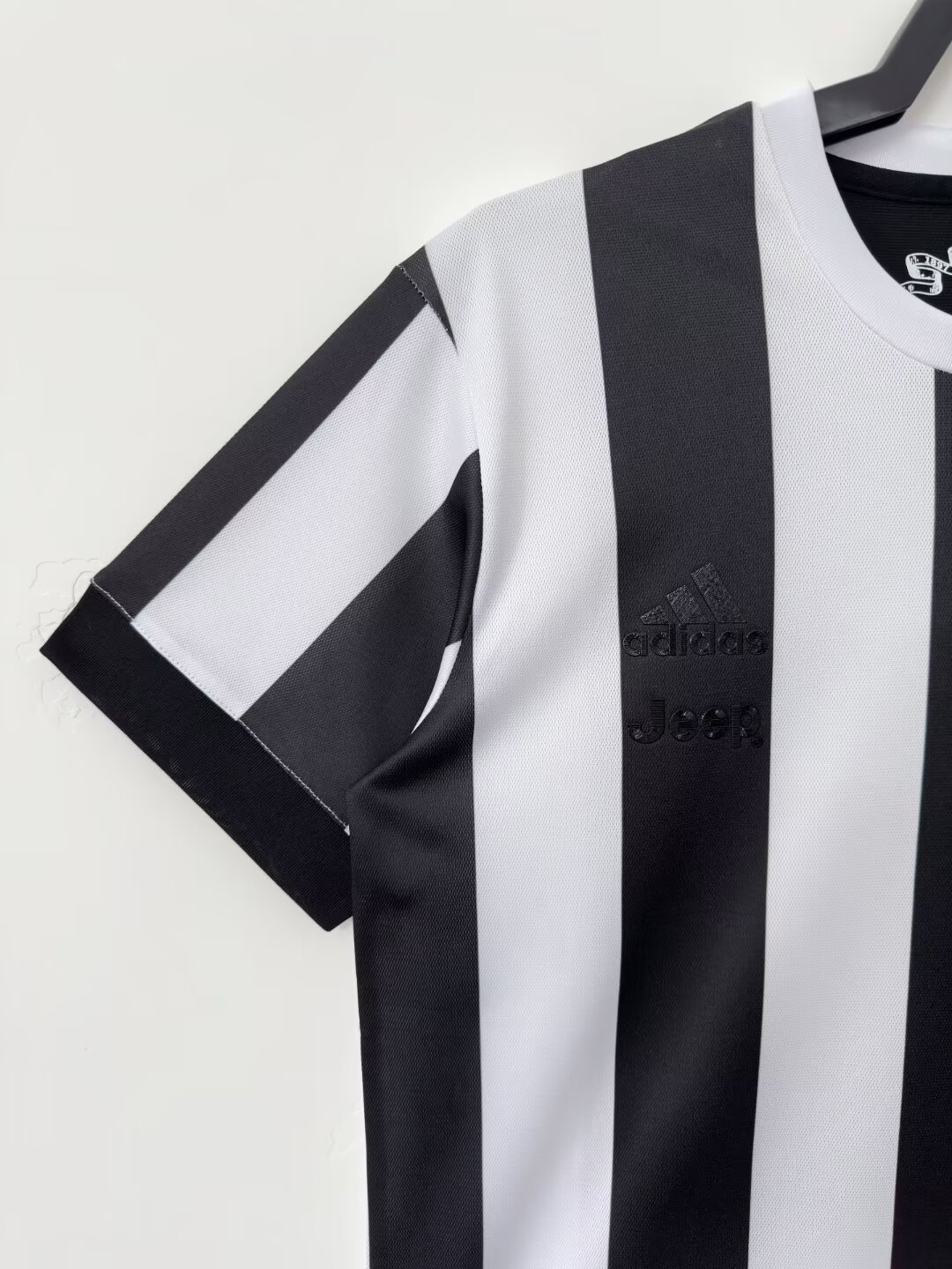 Juventus 120th anniversary Jersey Fans Version - leoleo123123