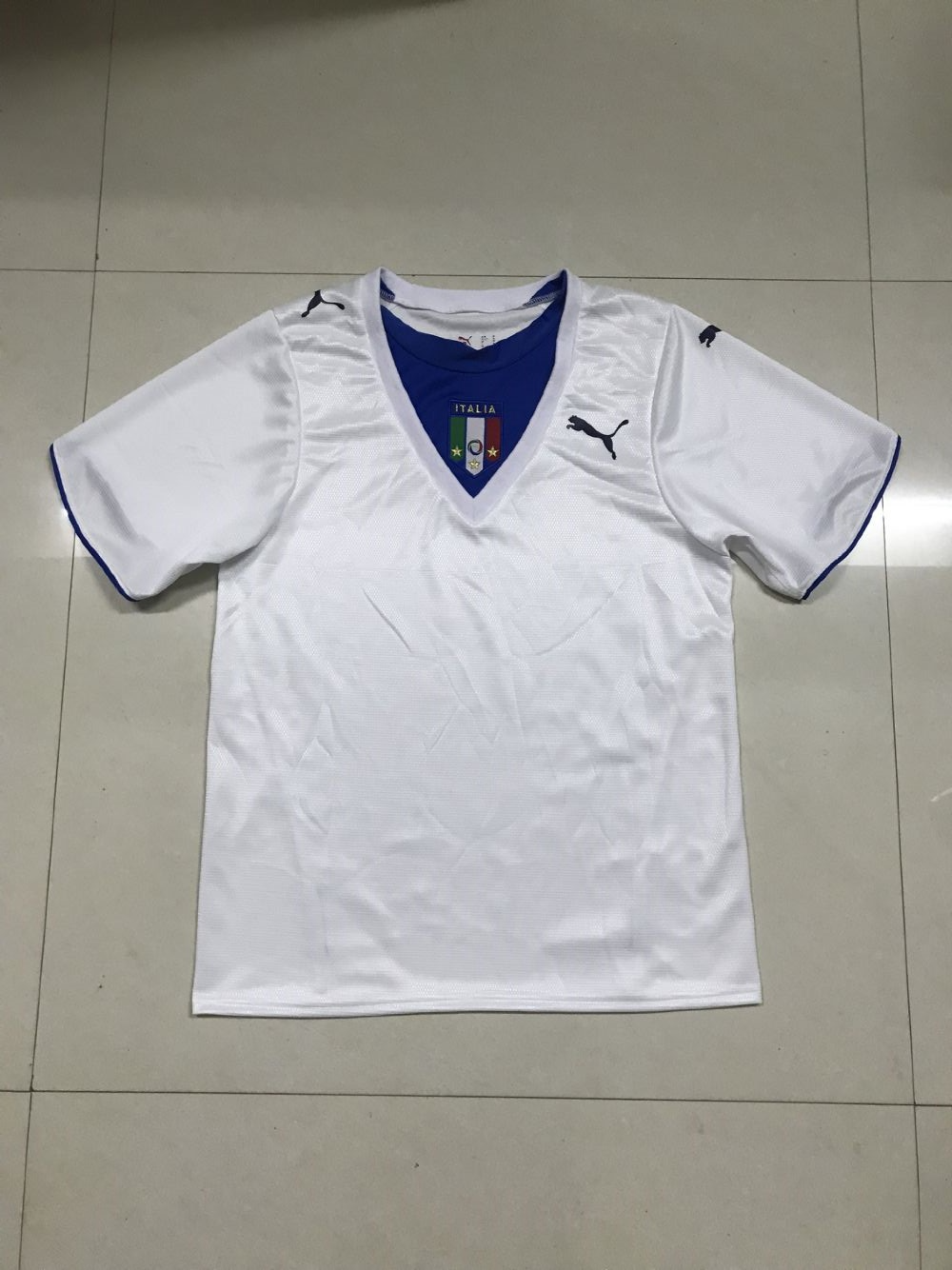 2006 Italy Away Retro Jersey - leoleo123123