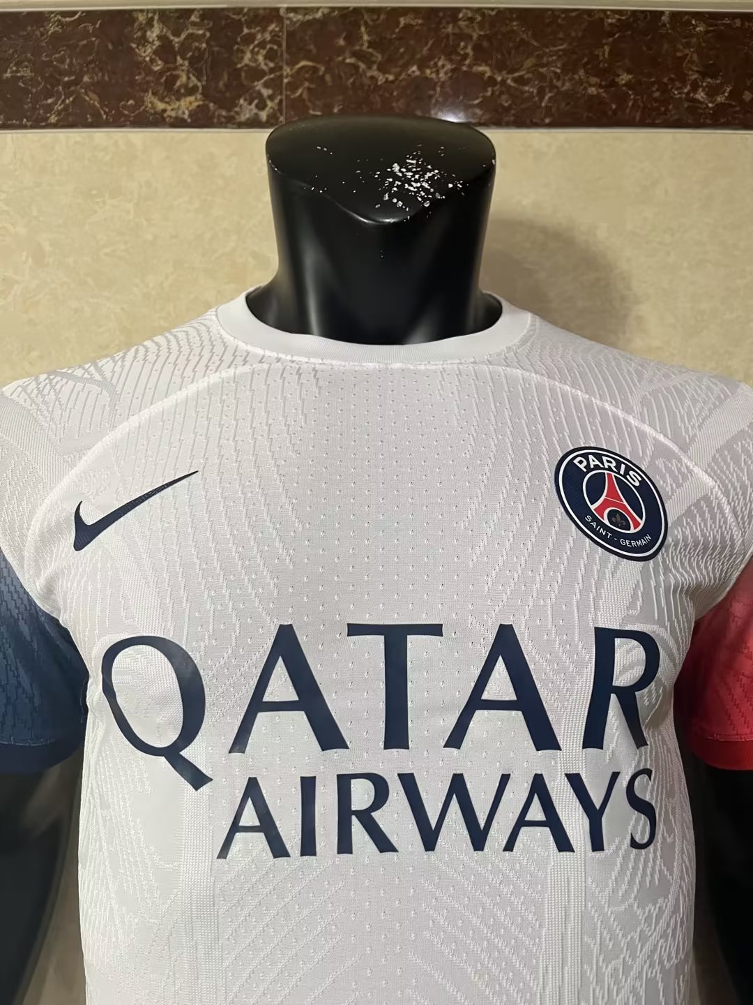 23/24 PSG White Jersey Player Version 1:1 Quality - leoleo123123
