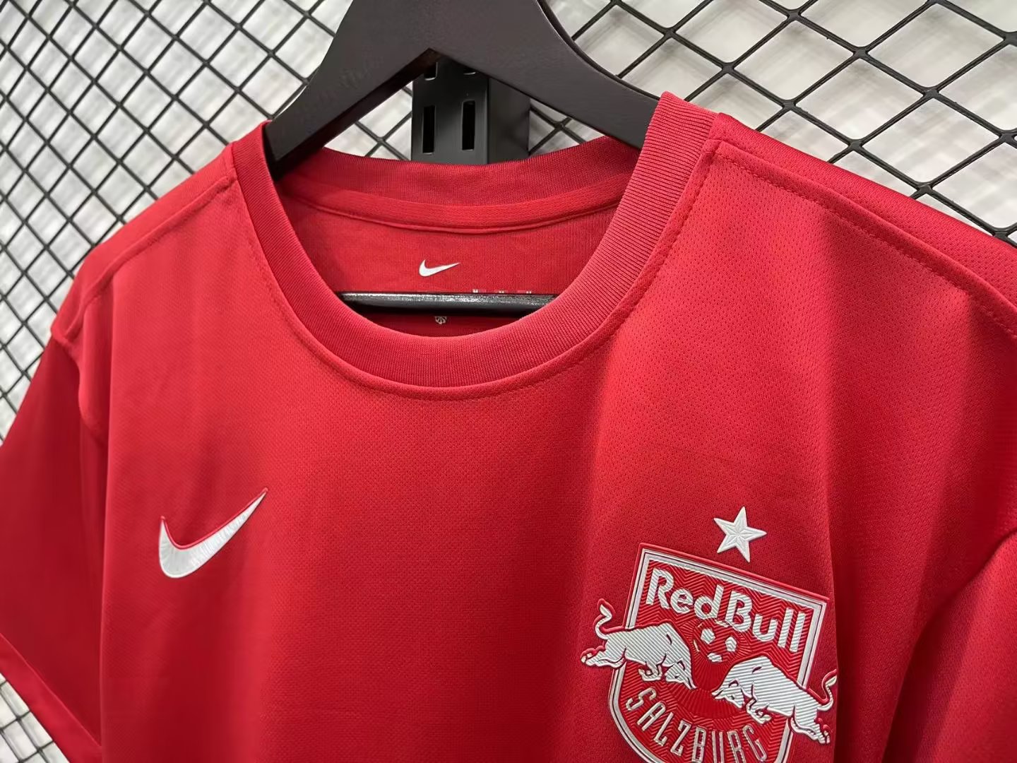 23/24 Red Bull Salzburg Away Jersey Thai Quality - leoleo123123