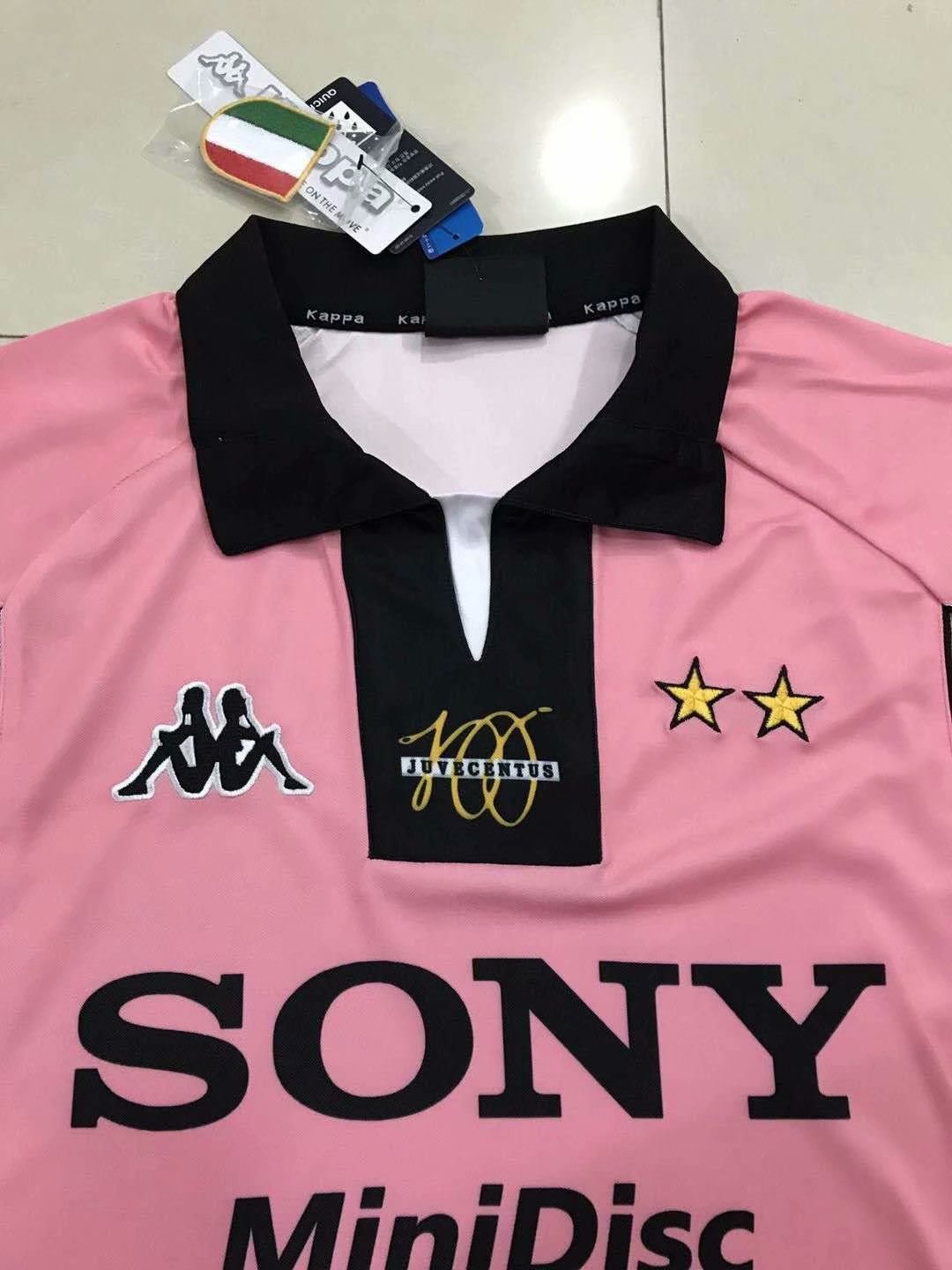 97-98 Juventus Pink Retro Jersey - leoleo123123