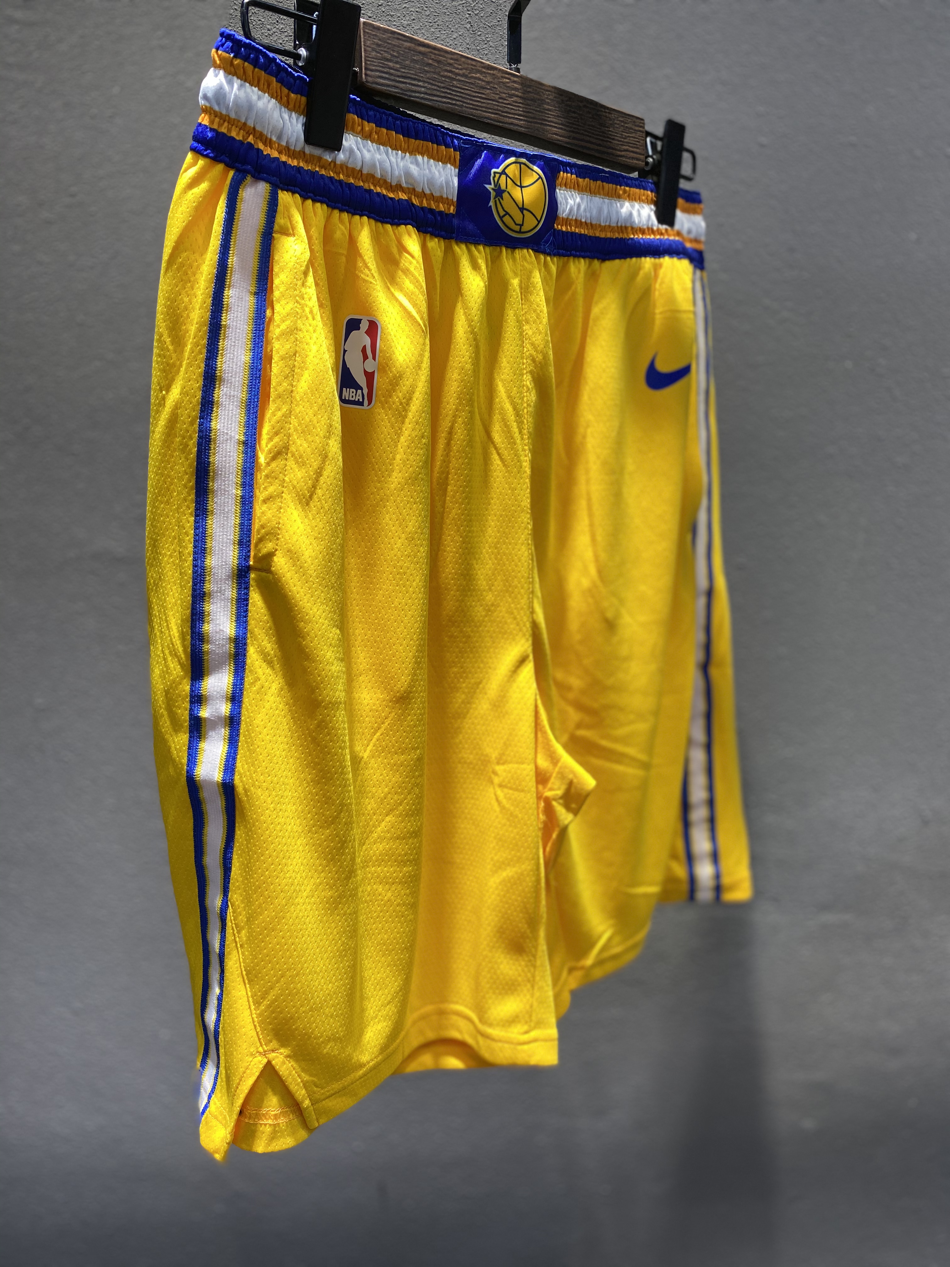 NBA Men Golden State Warriors Retro Yellow Pant Short High Quality Name and Number Print - leoleo123123