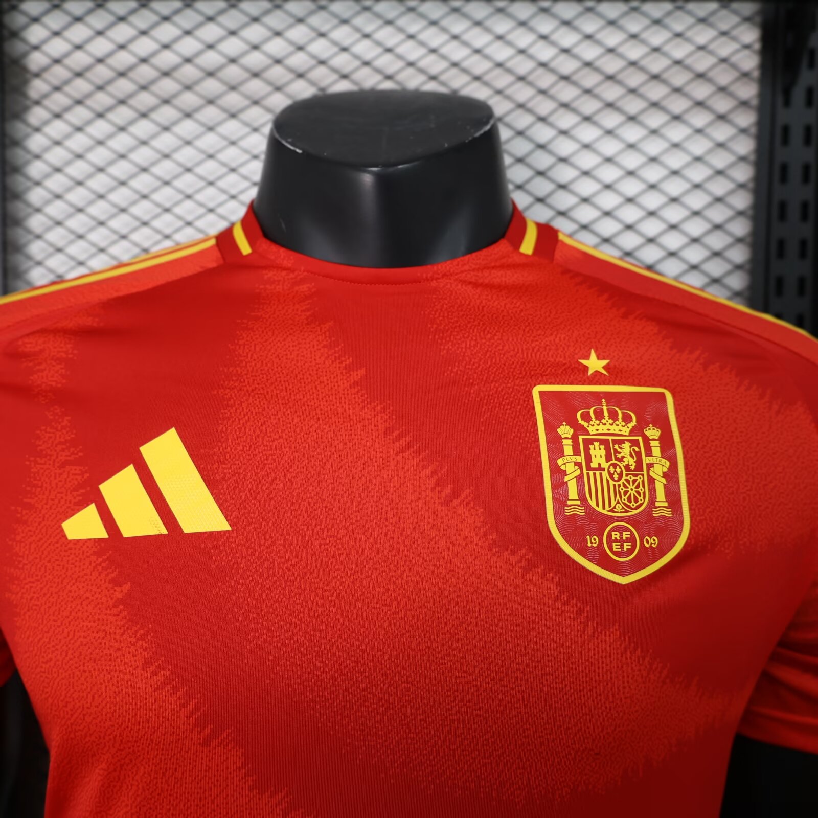 24/25 Spain Home Soccer Jersey Player Version 1:1 Quality - leoleo123123