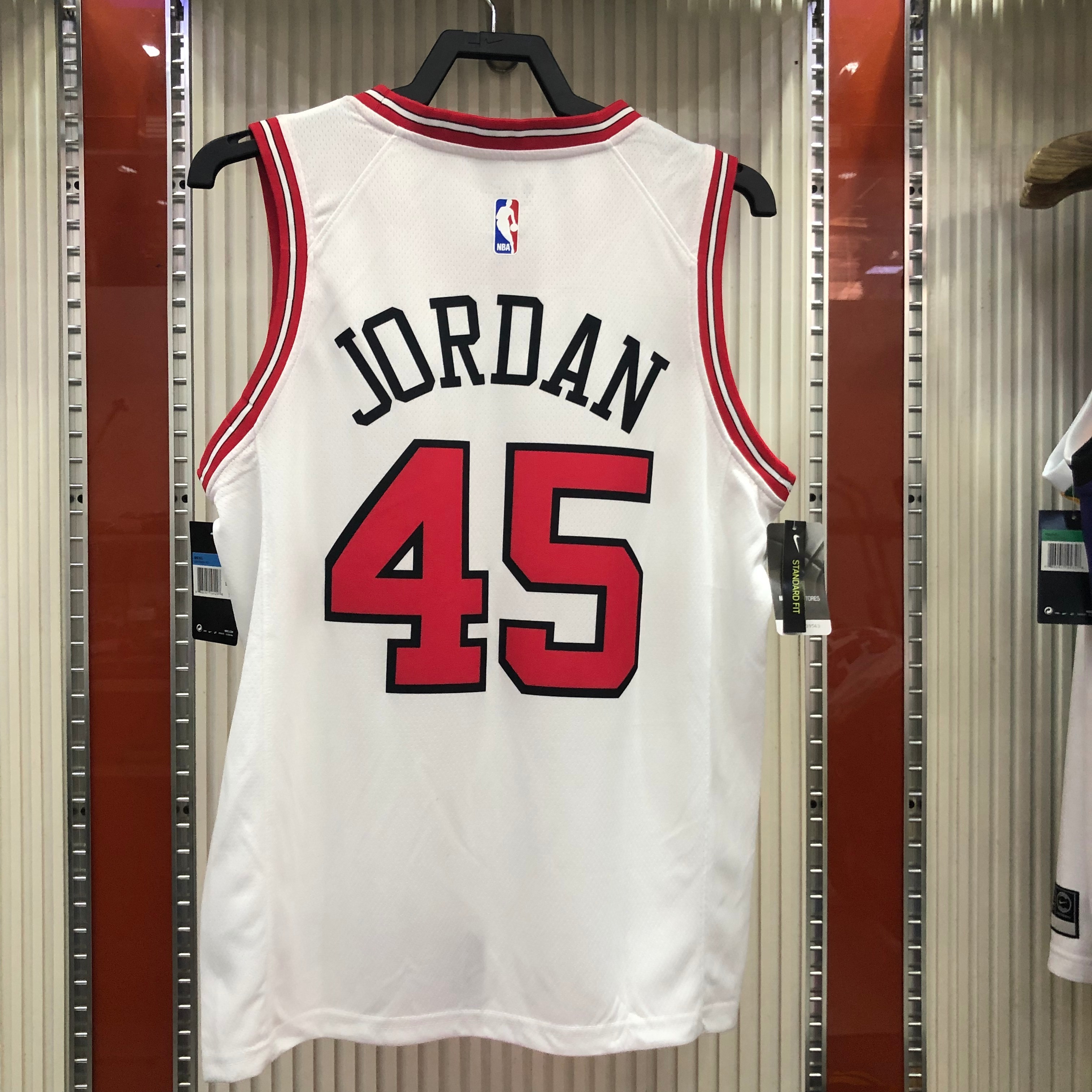 NBA Men Chicago Bulls White #45 JORDAN Jersey High Quality Name and Number Print - leoleo123123