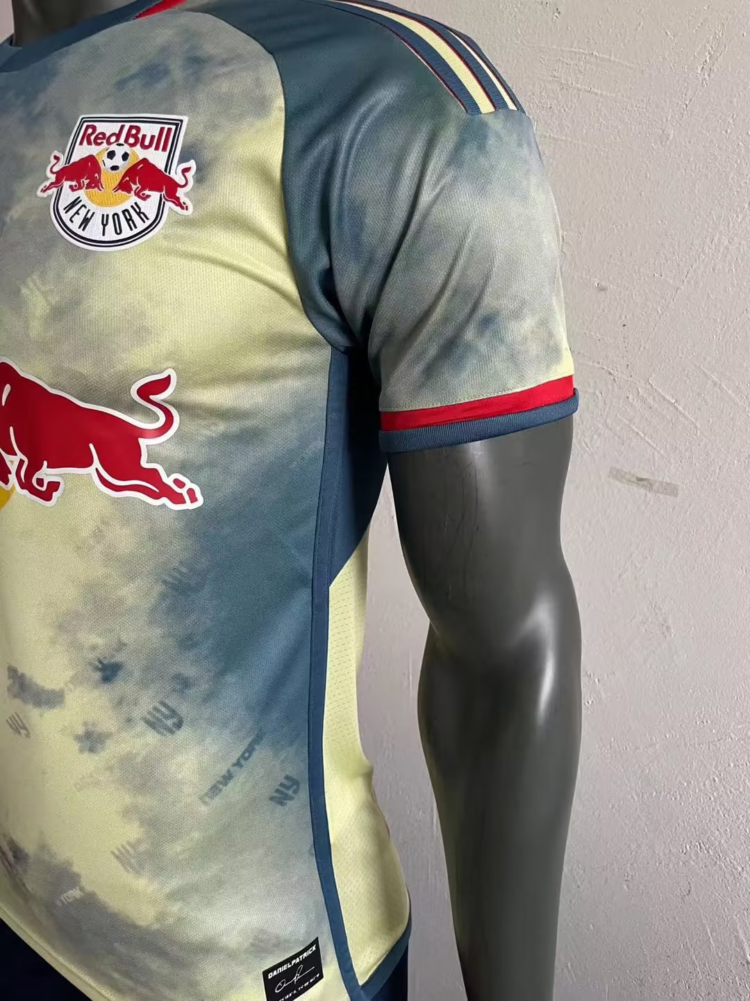 23/24 Red Bull Away Jersey Player Version 1:1 Quality - leoleo123123