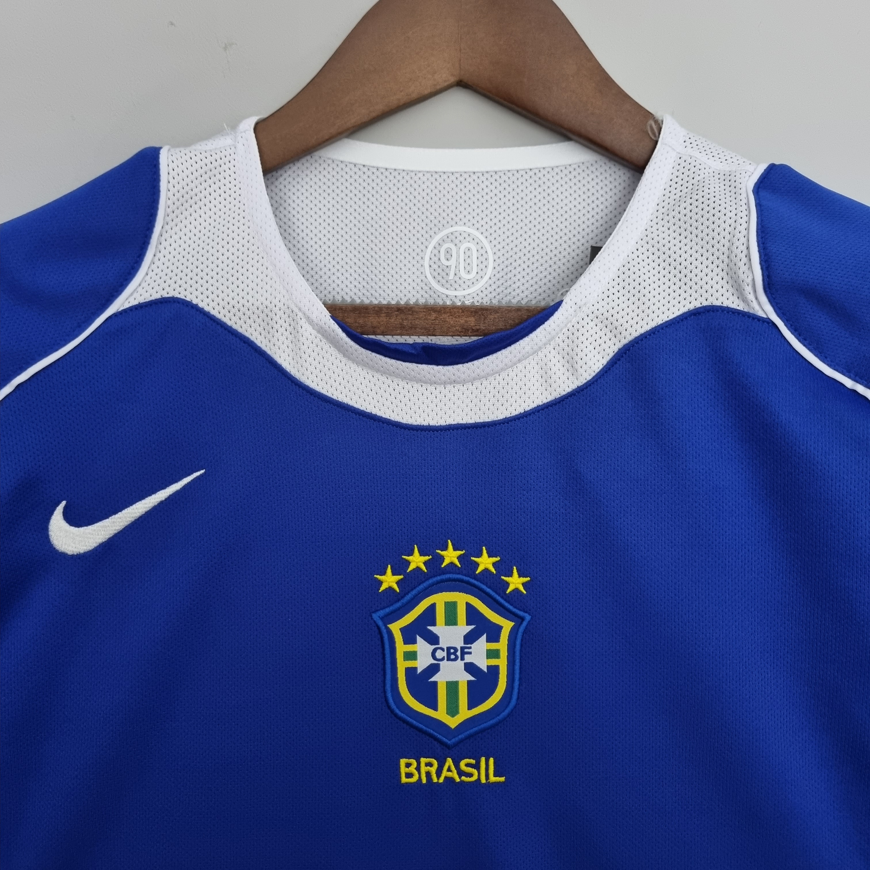 2004 Brazil Away Retro Jersey - leoleo123123