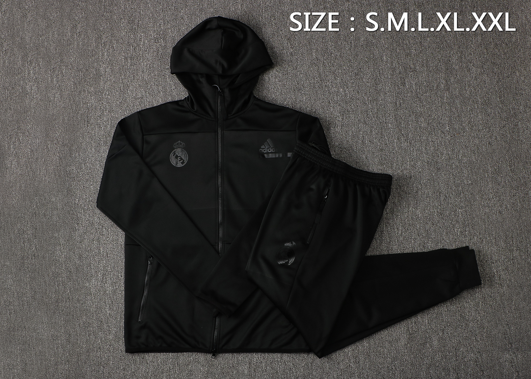 21-22 Real Madrid Black Jacket with Cap Tracksuit Thai Quality - leoleo123123