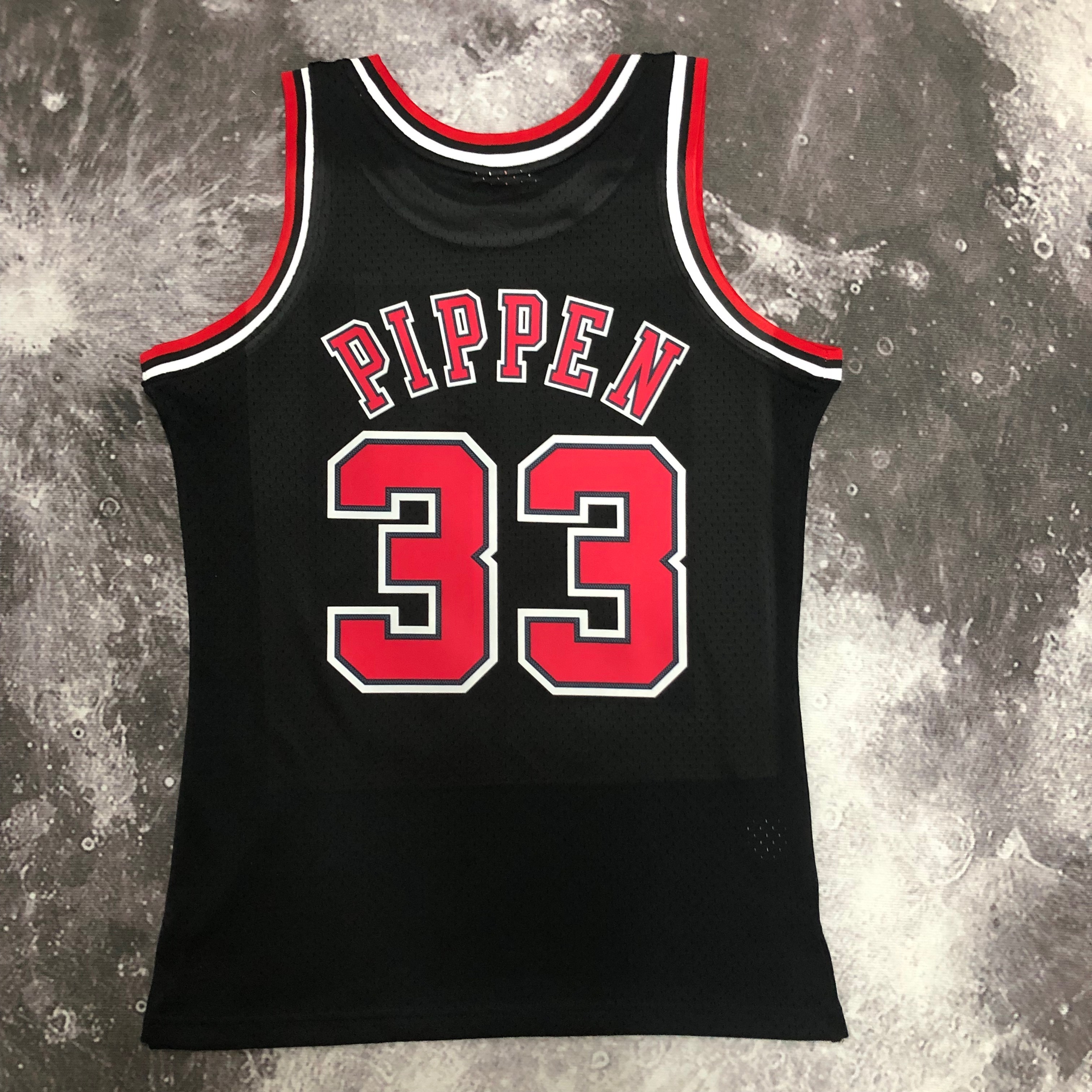 NBA Men Season 1998 Retro Chicago Bulls Black #33 PIPPEN Jersey High Quality Name and Number Print - leoleo123123