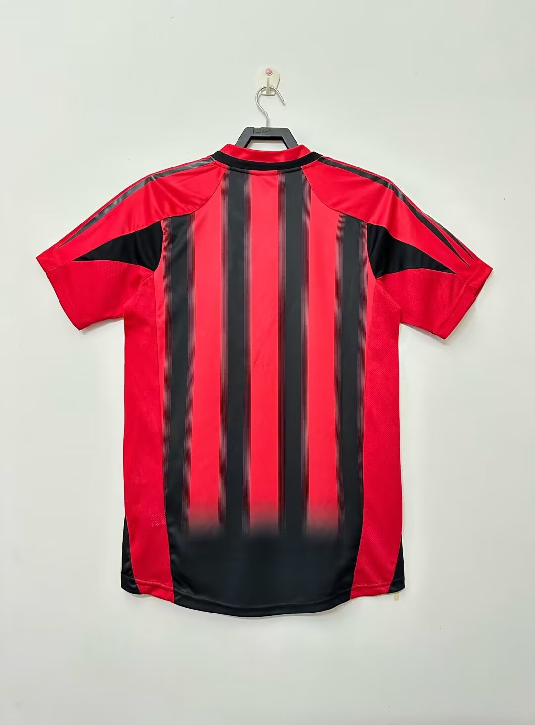 04/05 AC Milan Home Retro Jersey - leoleo123123