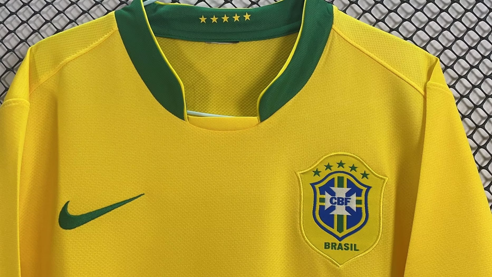 2006 Brazil Home Retro Jersey - leoleo123123