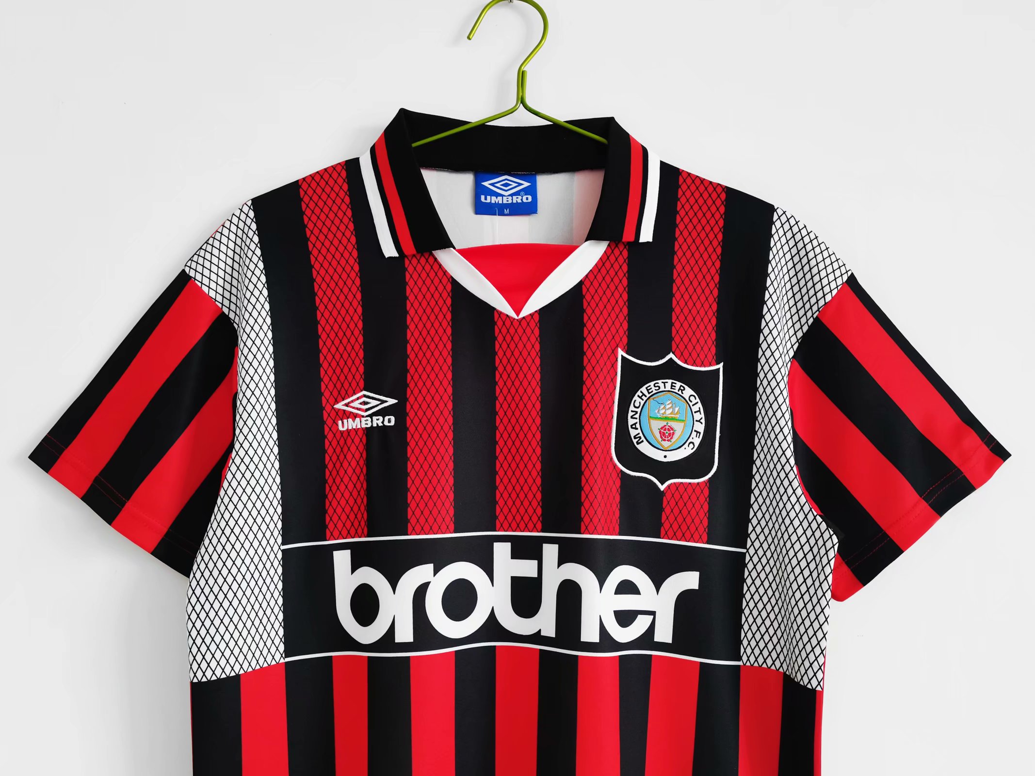 94/96 Manchester City Away Retro Jersey - leoleo123123