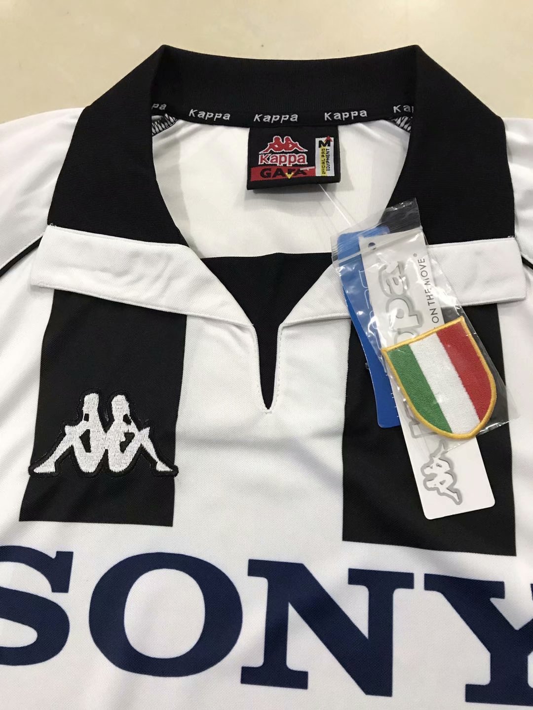 97-98 Juventus Home Retro Jersey - leoleo123123