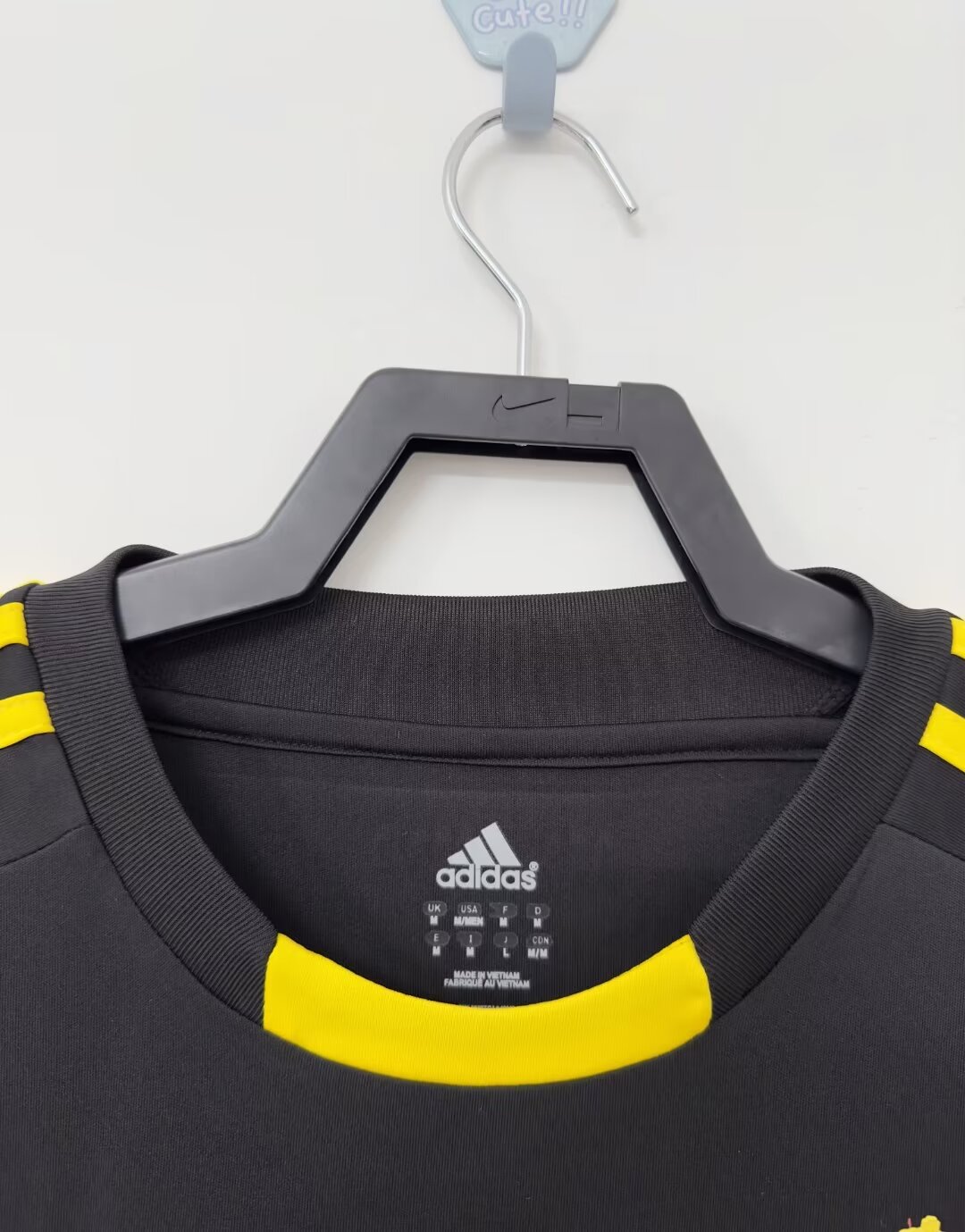 11/12 Real Madrid Goalkeeper Black Retro Jersey - leoleo123123