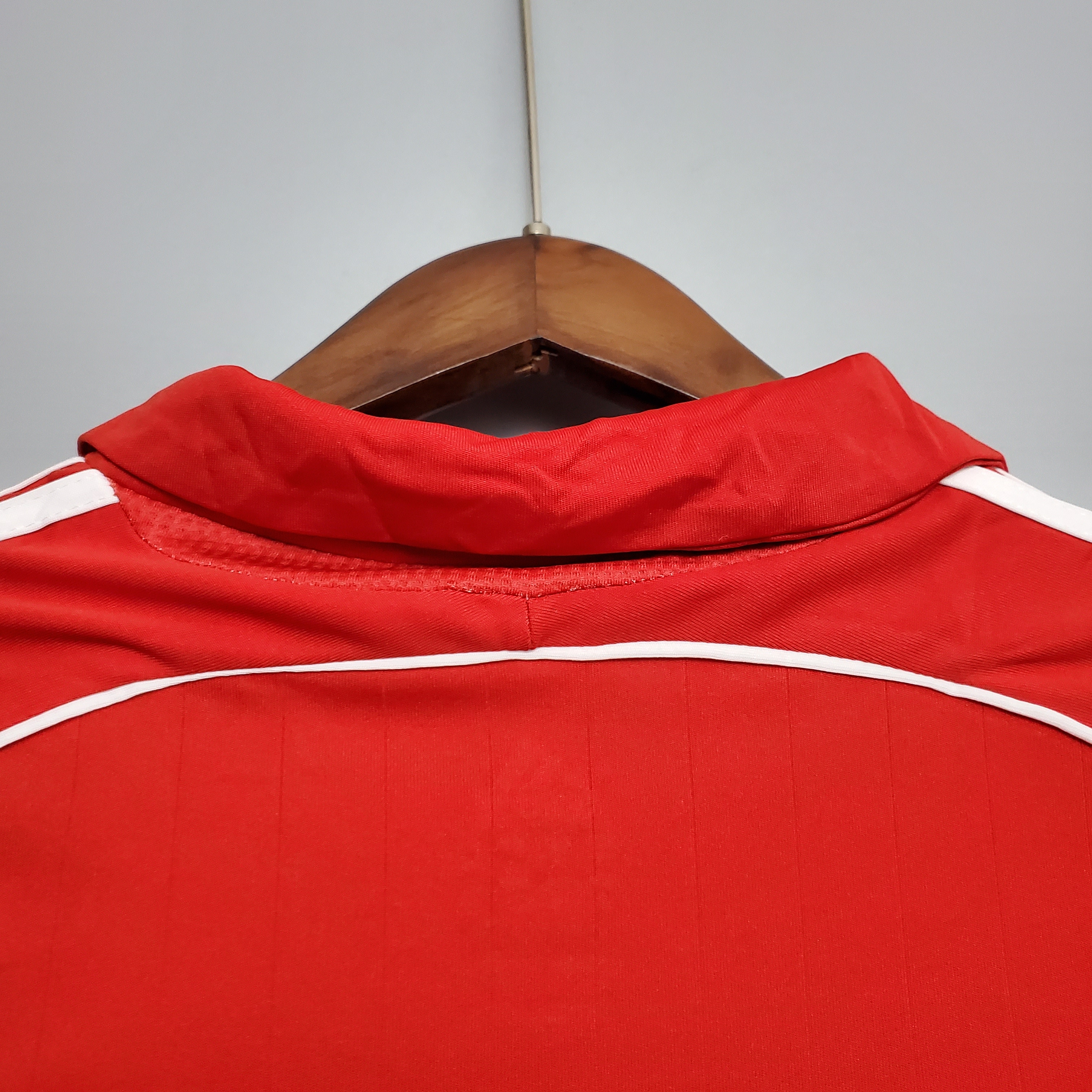 06/07 Liverpool Home Retro Jersey - leoleo123123