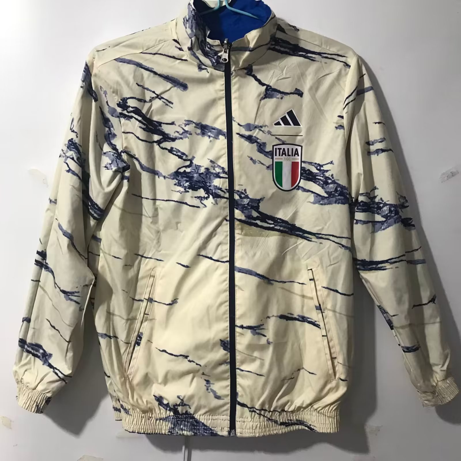 22/23 Italy Windbreaker Jacket Thai Quality - leoleo123123