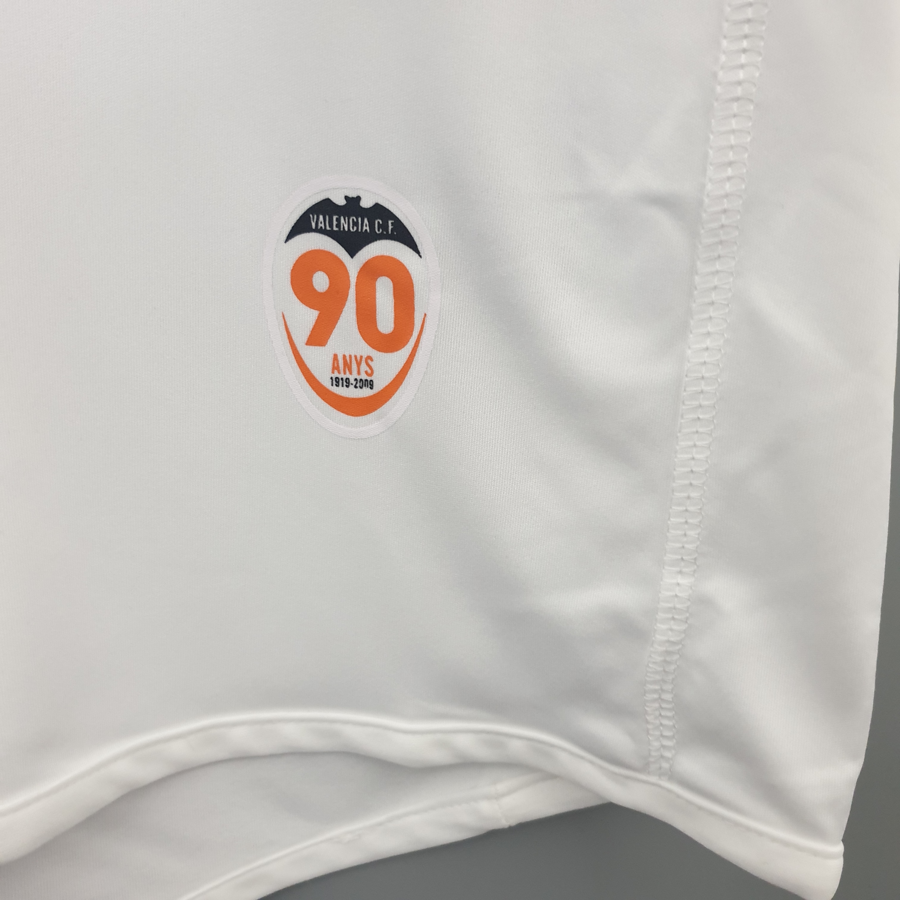 09/10 Valencia Home Retro Jersye - leoleo123123