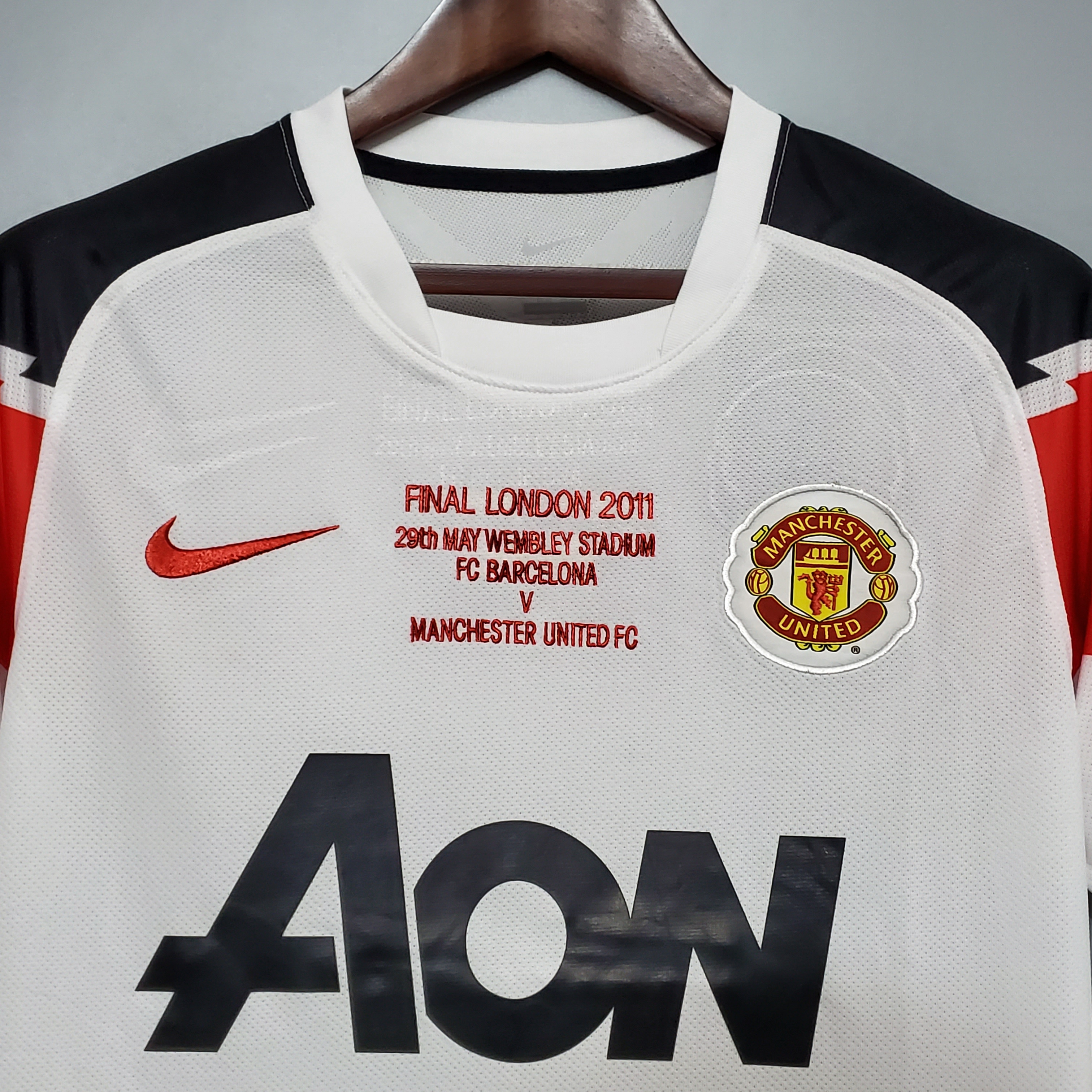 10-11 Man United Away Retro Jersey - leoleo123123