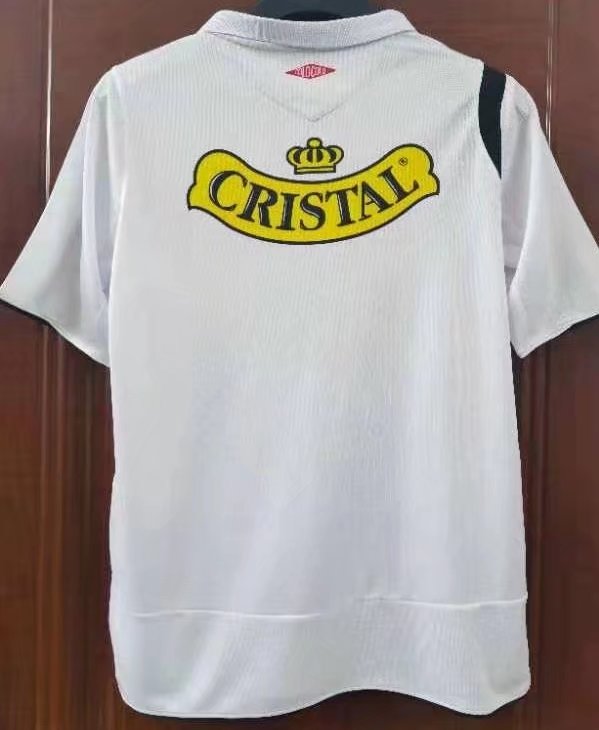 2006 Colo-Colo White Retro Soccer Jersey - leoleo123123